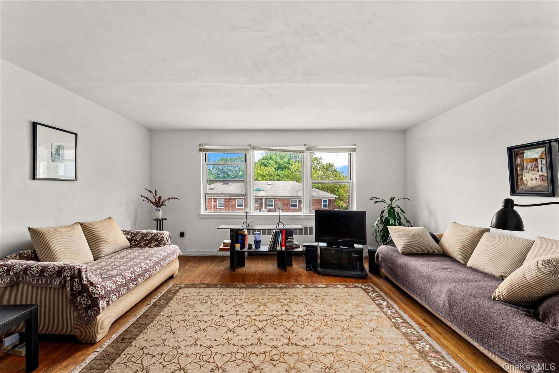 138-29 68th Drive Unit: 3C, Kew Garden Hills