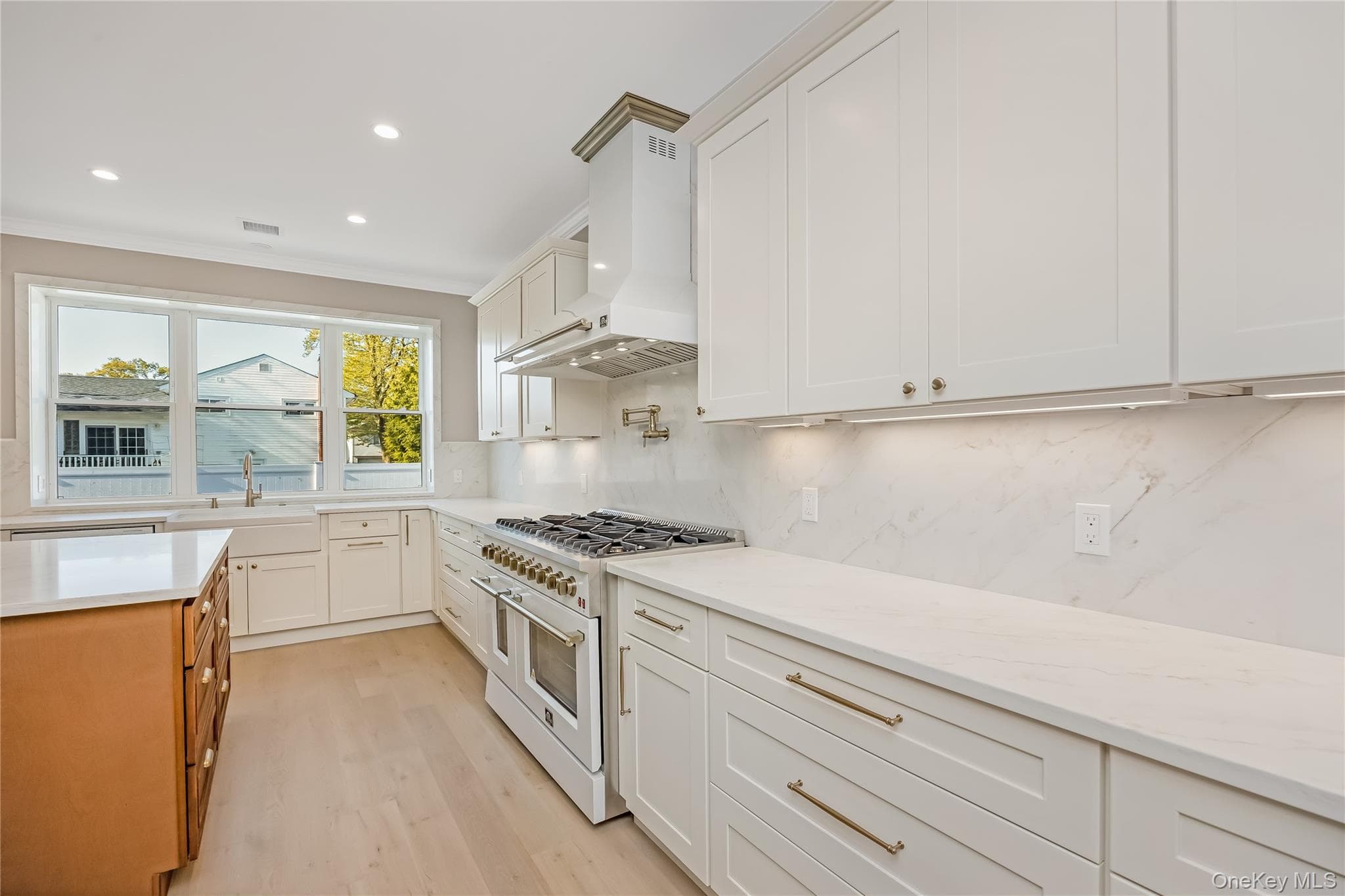 224 Oconnell Street thumbnail 15
