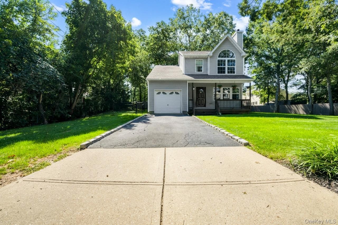 10 Iowa Street, Coram