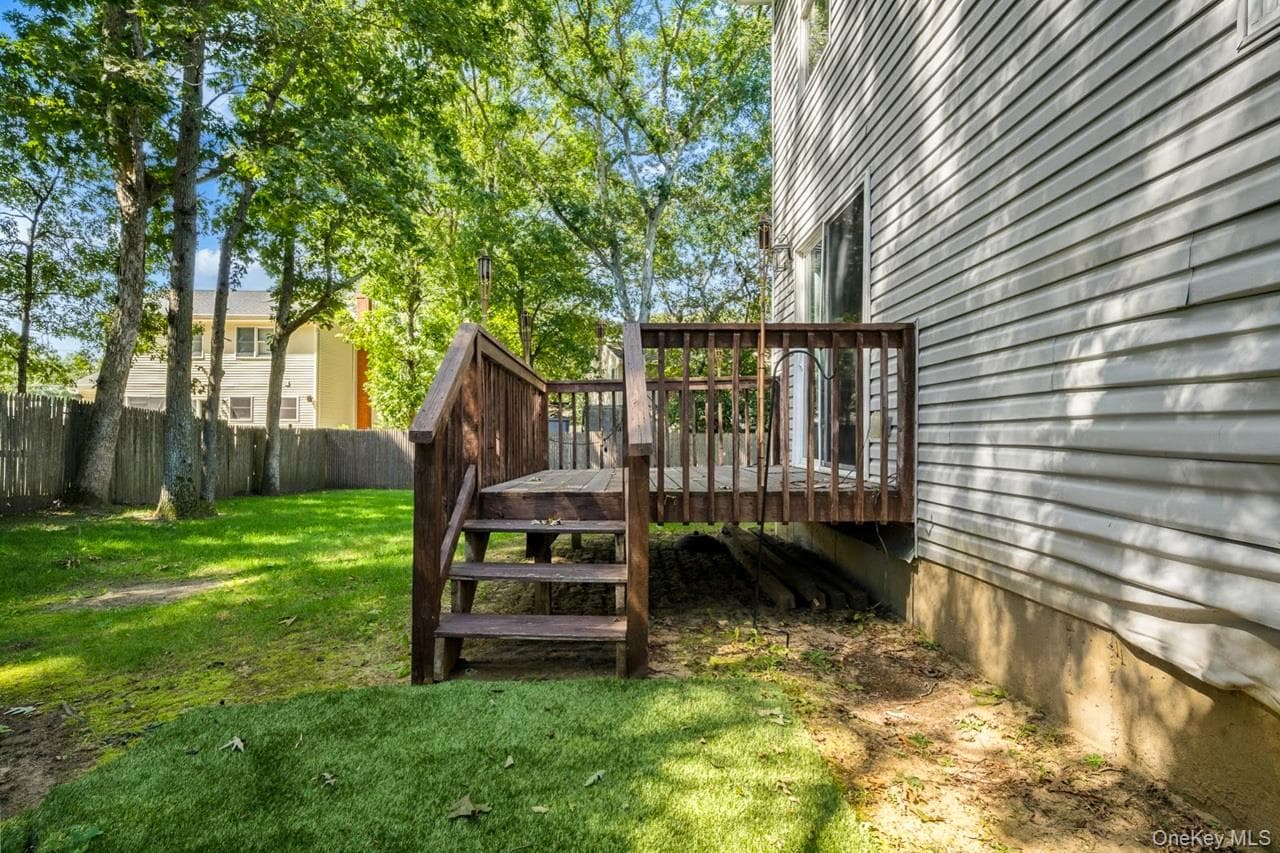 10 Iowa Street thumbnail 4