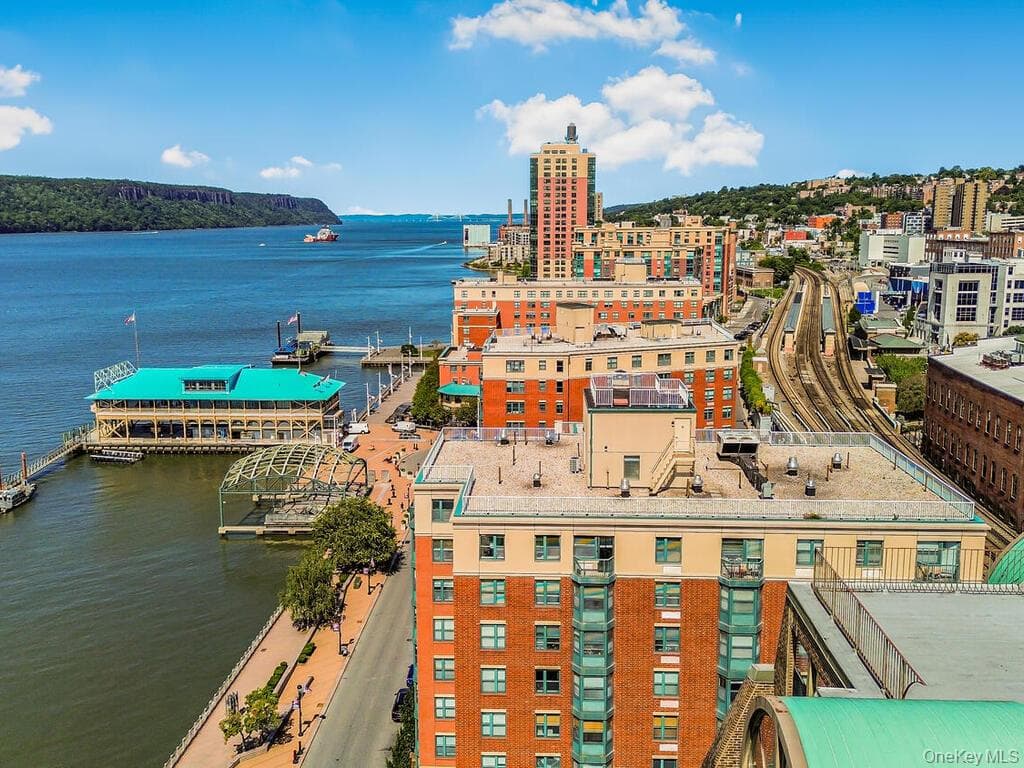 23 Water Grant Street Unit: 11A thumbnail 26