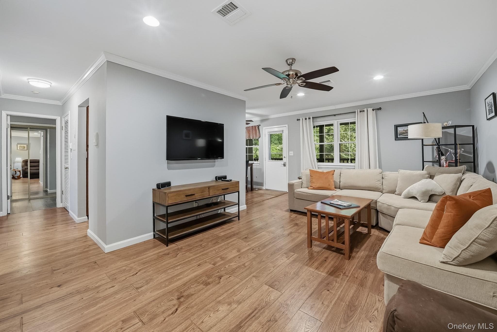 446 Somerset Drive Unit: L thumbnail 3