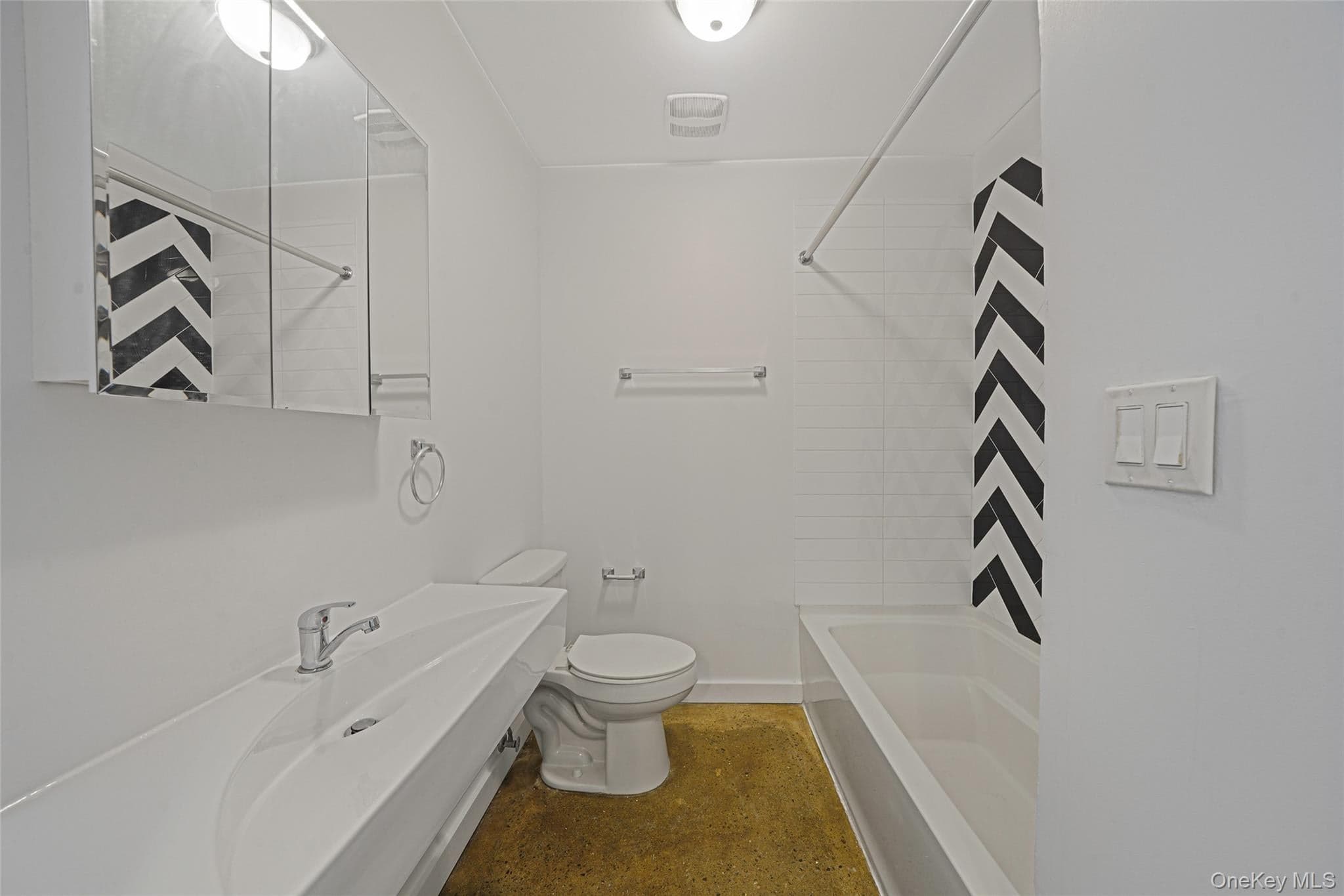 1106 Halsey Street thumbnail 34