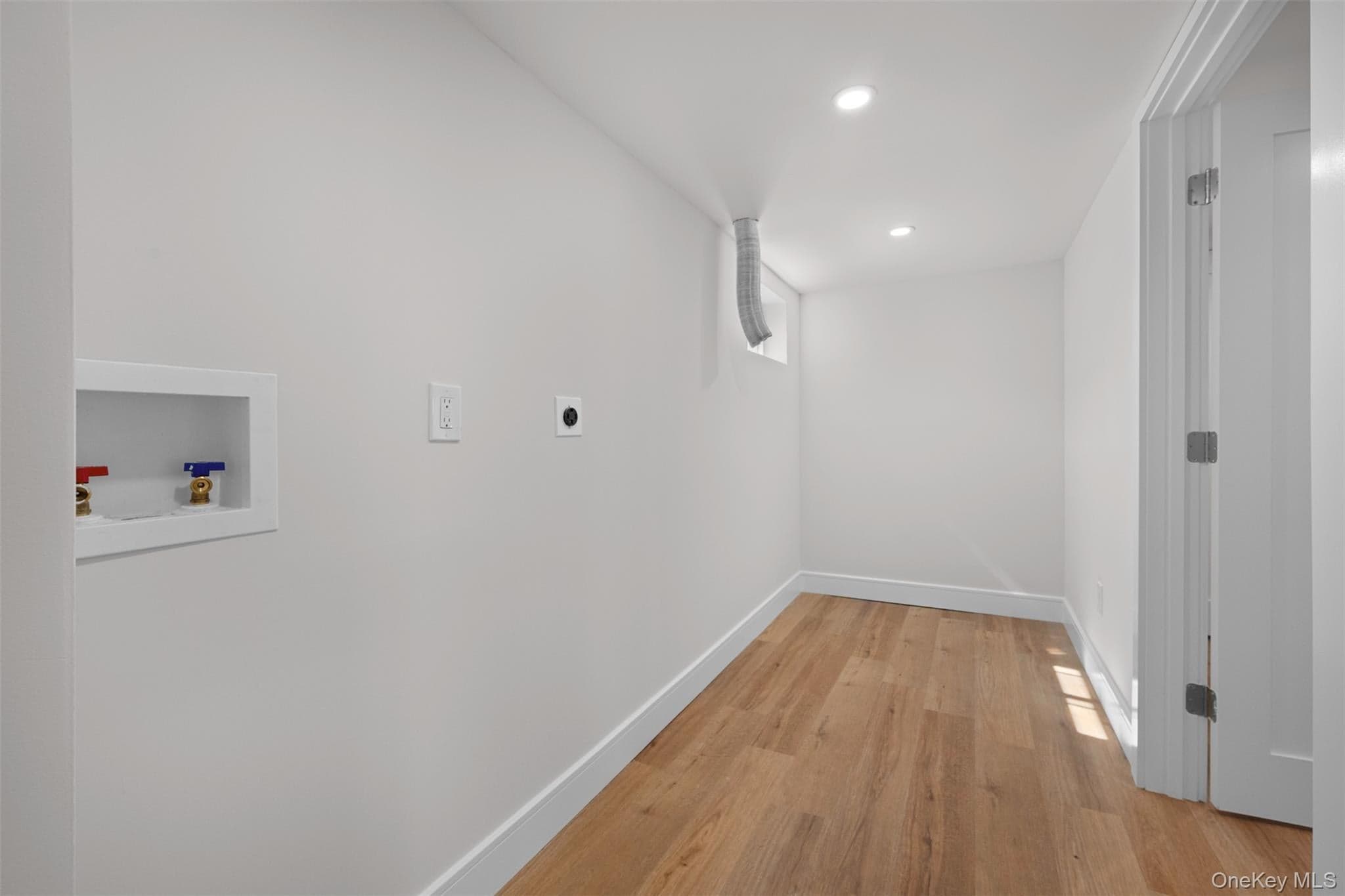 3280 Elliott Boulevard thumbnail 27