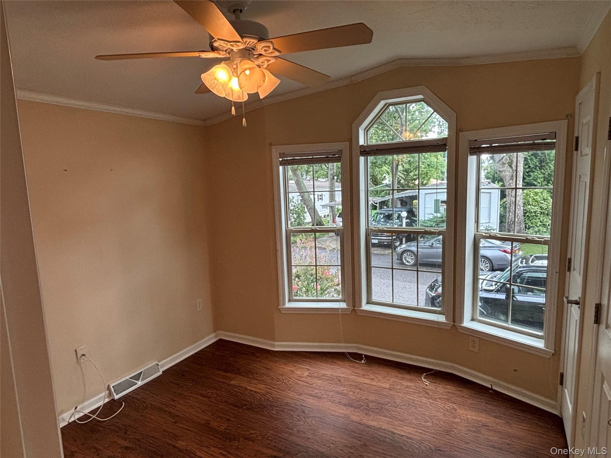 1661 Old Country Road Unit: 84 thumbnail 18