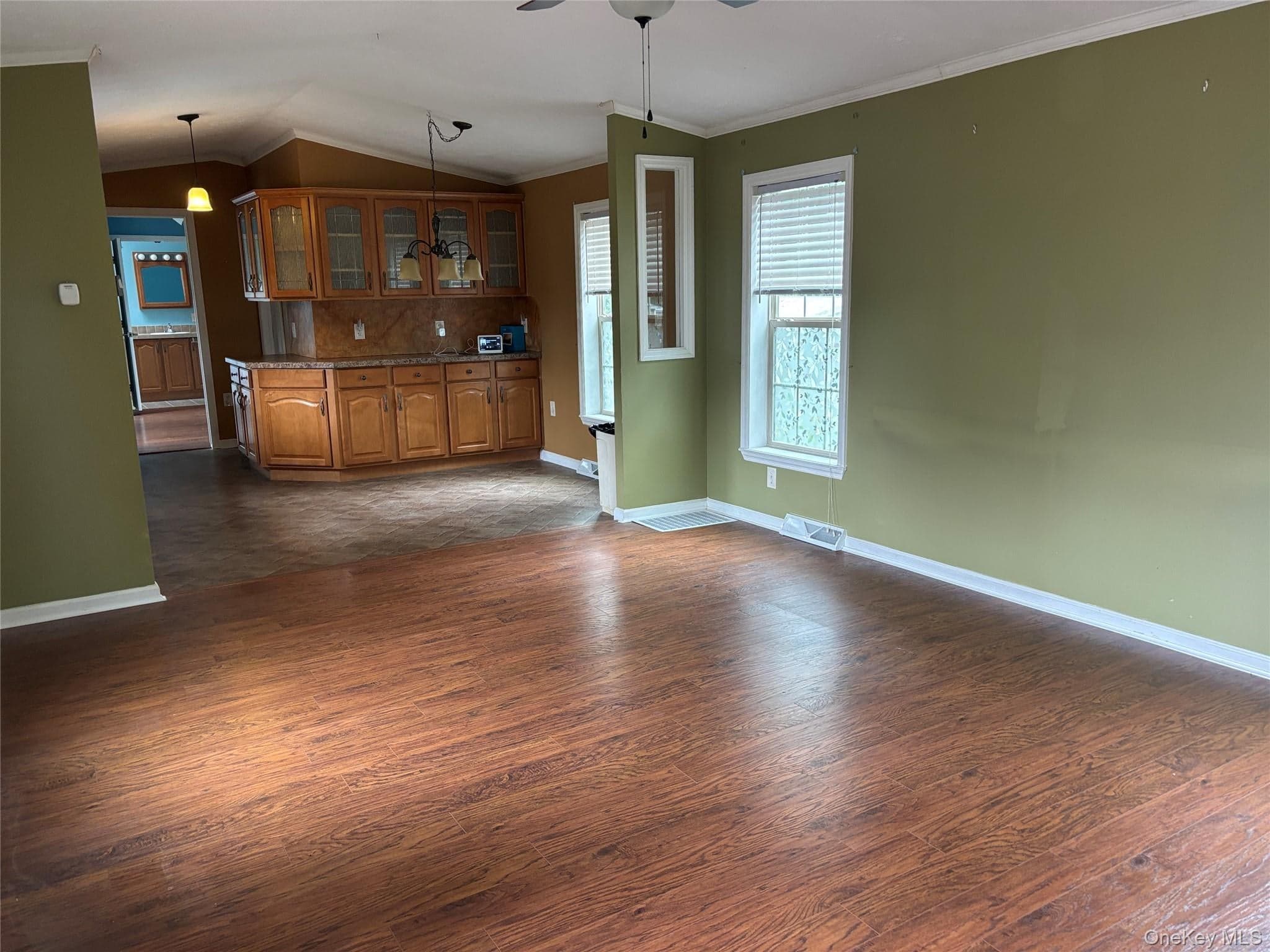 1661 Old Country Road Unit: 84 thumbnail 11