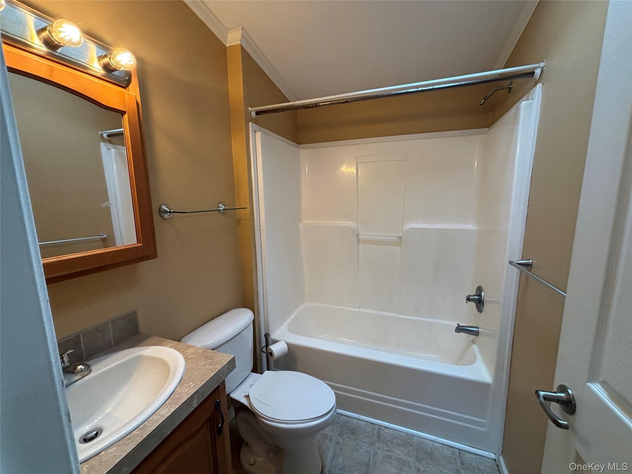 1661 Old Country Road Unit: 84 thumbnail 23