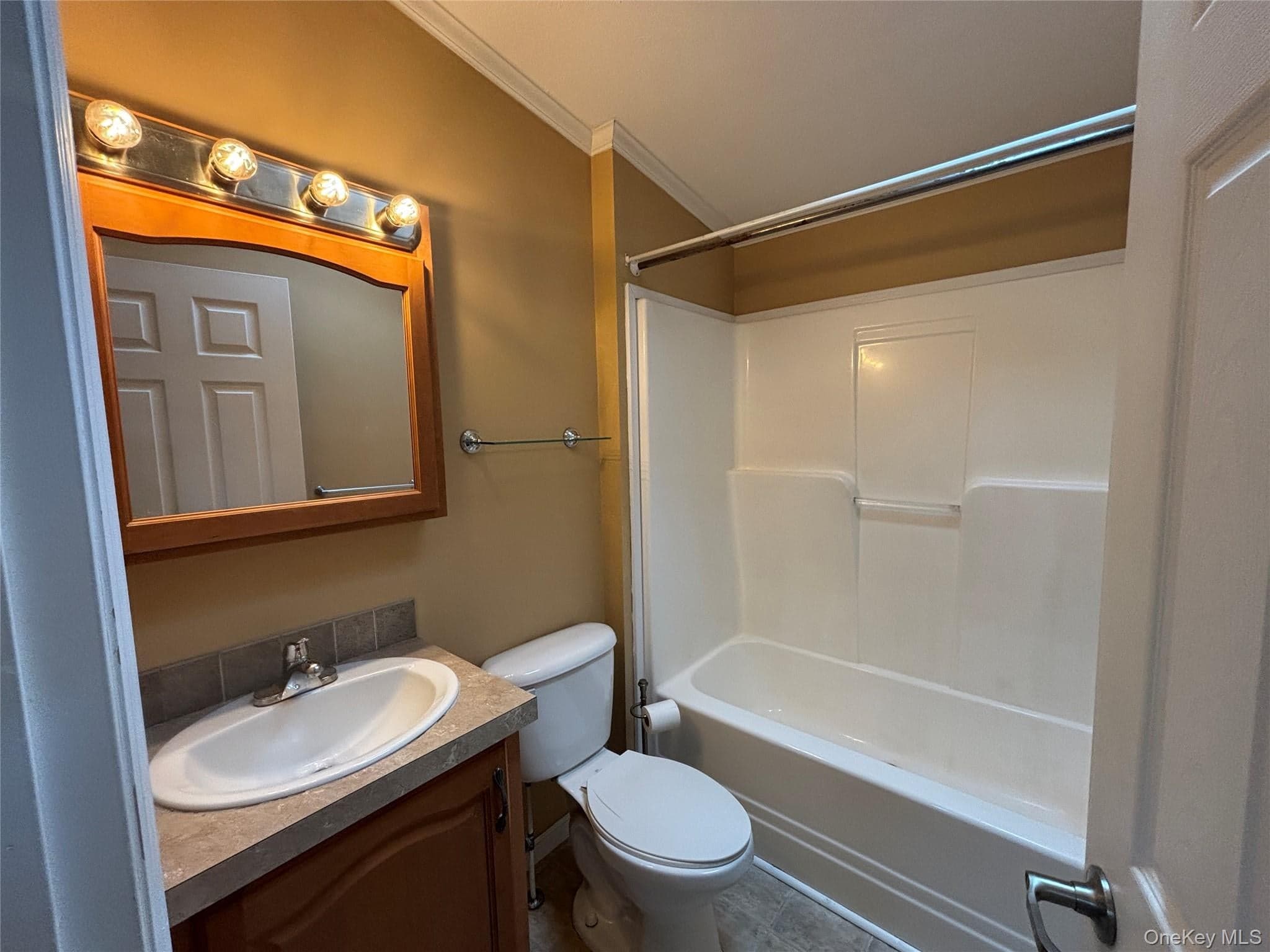 1661 Old Country Road Unit: 84 thumbnail 22