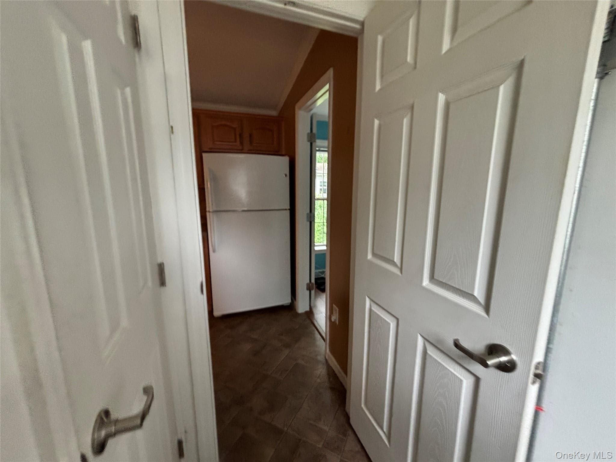 1661 Old Country Road Unit: 84 thumbnail 27