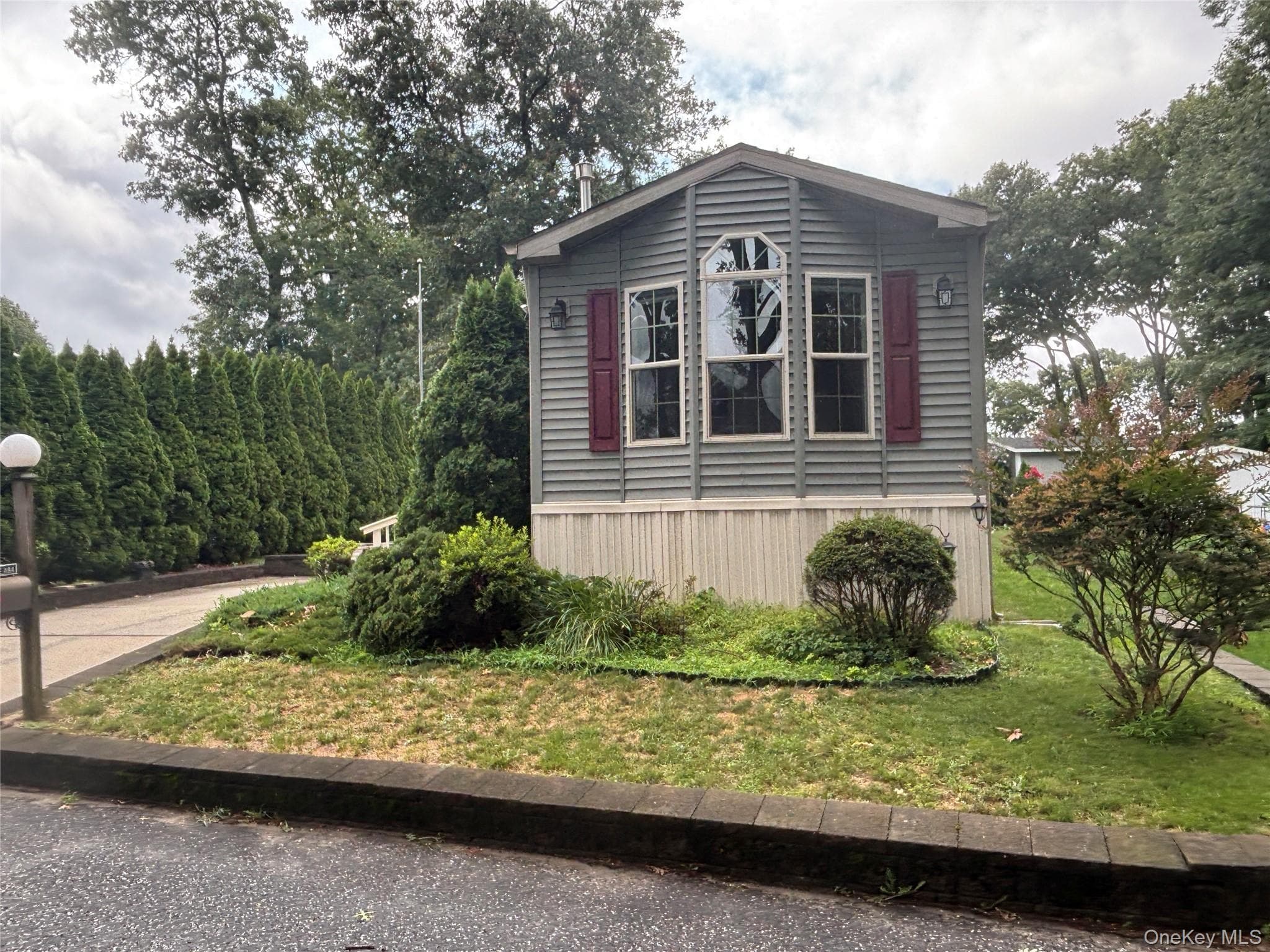 1661 Old Country Road Unit: 84, Riverhead
