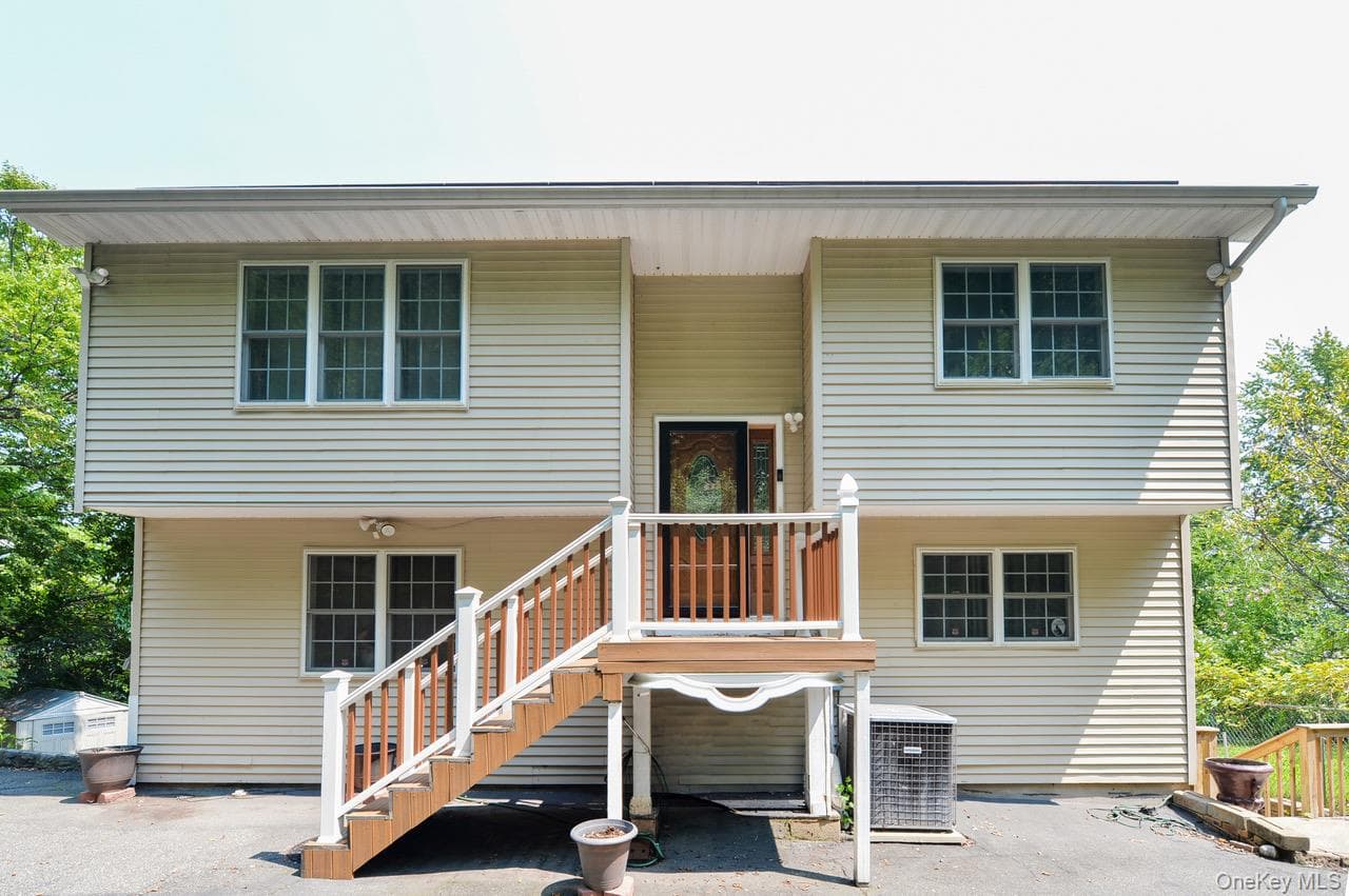 19 Dowd Street photo 1
