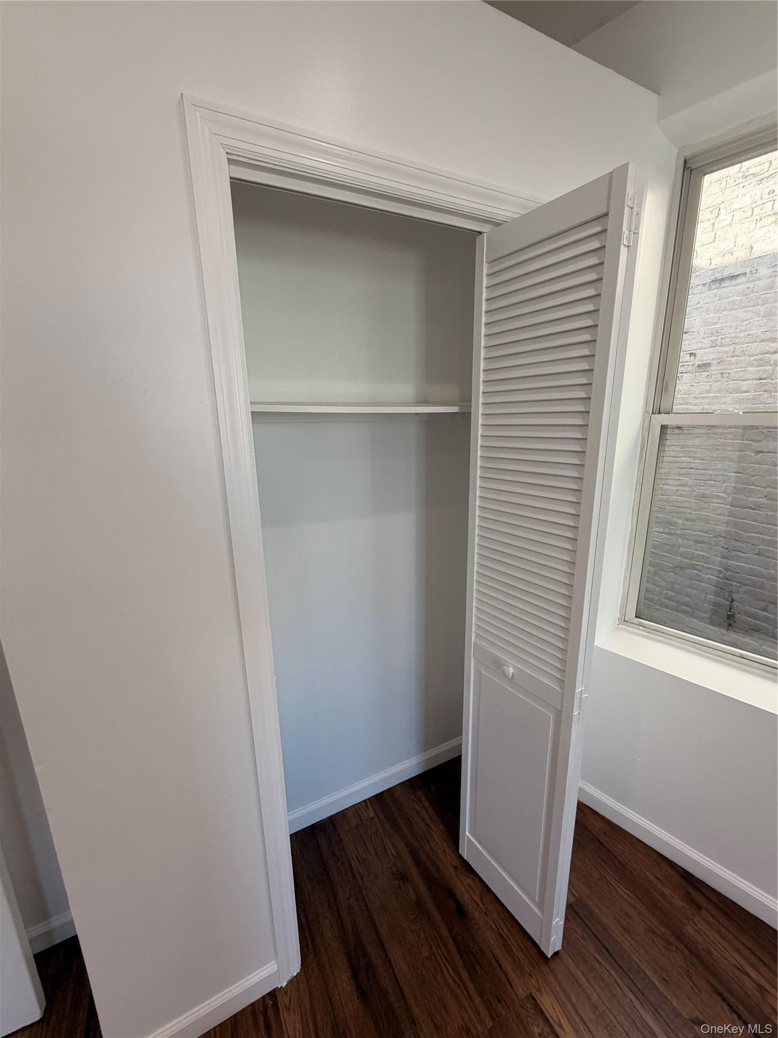 1226 Saint Lawrence Avenue Unit: 2 thumbnail 8