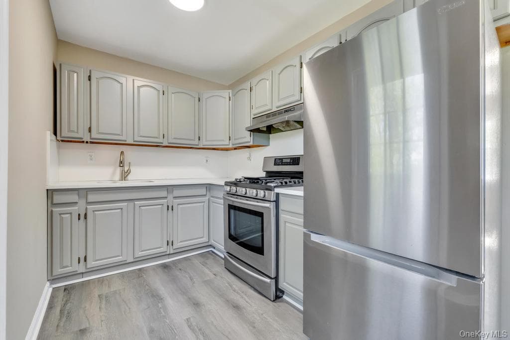 941 Provost Avenue thumbnail 18