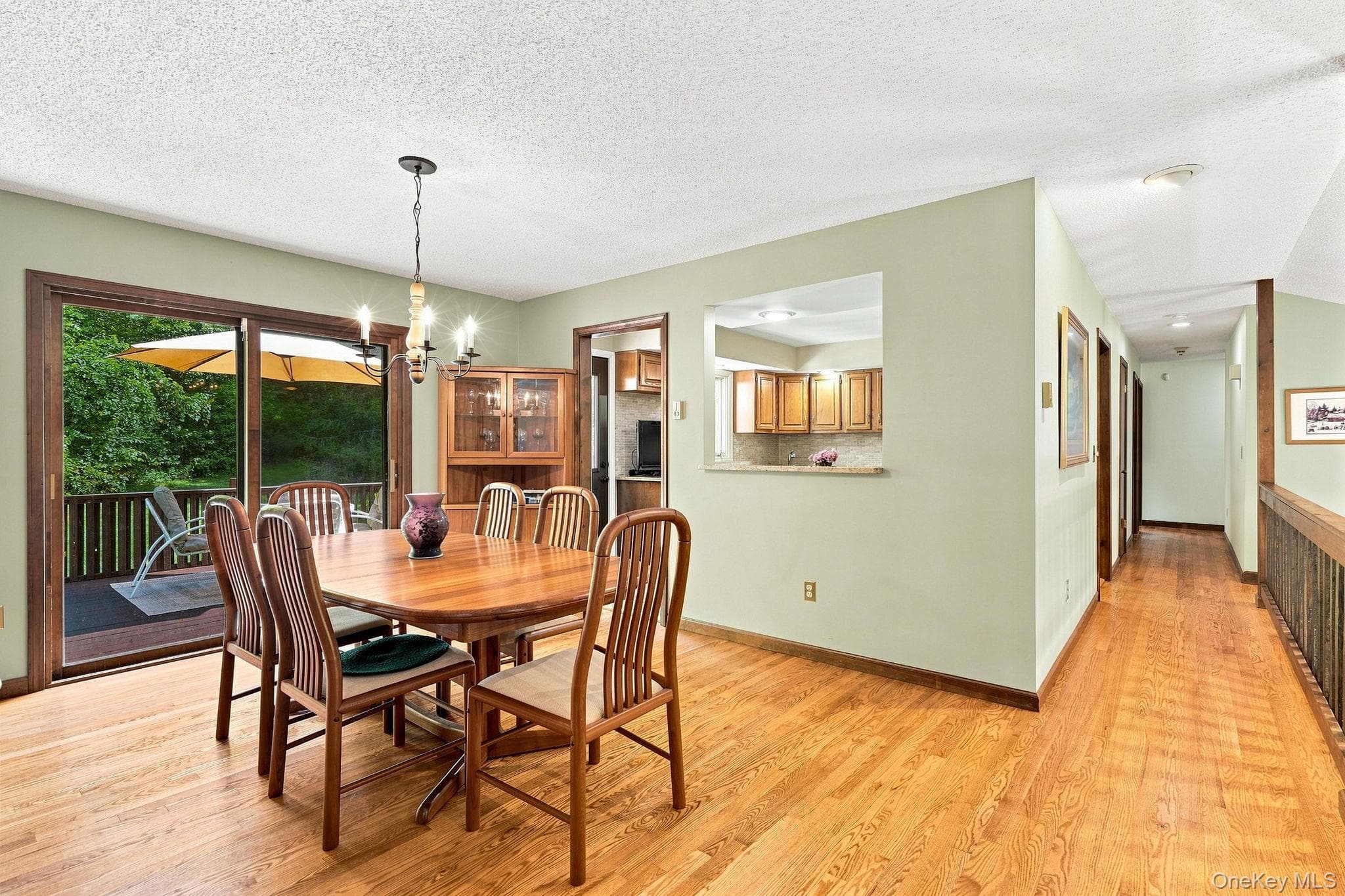 66 Maple Wood Drive thumbnail 11