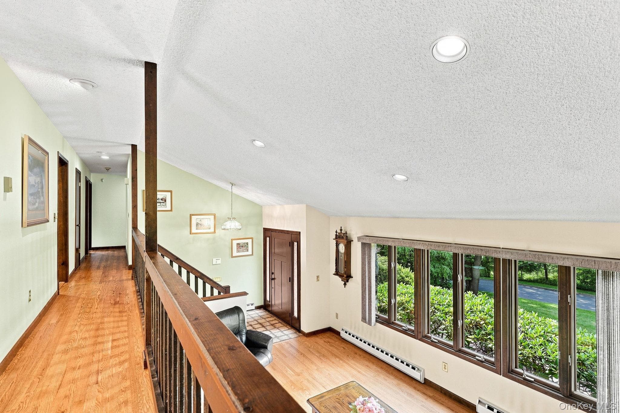 66 Maple Wood Drive thumbnail 14