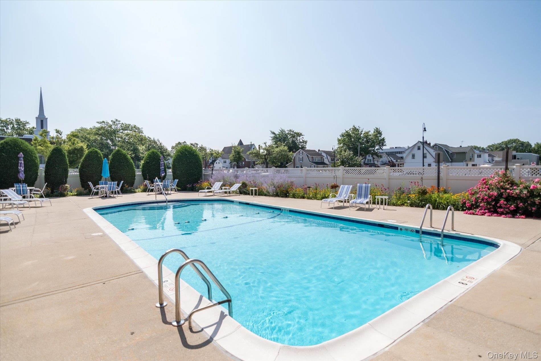 60 Hempstead Avenue Unit: 2C thumbnail 17