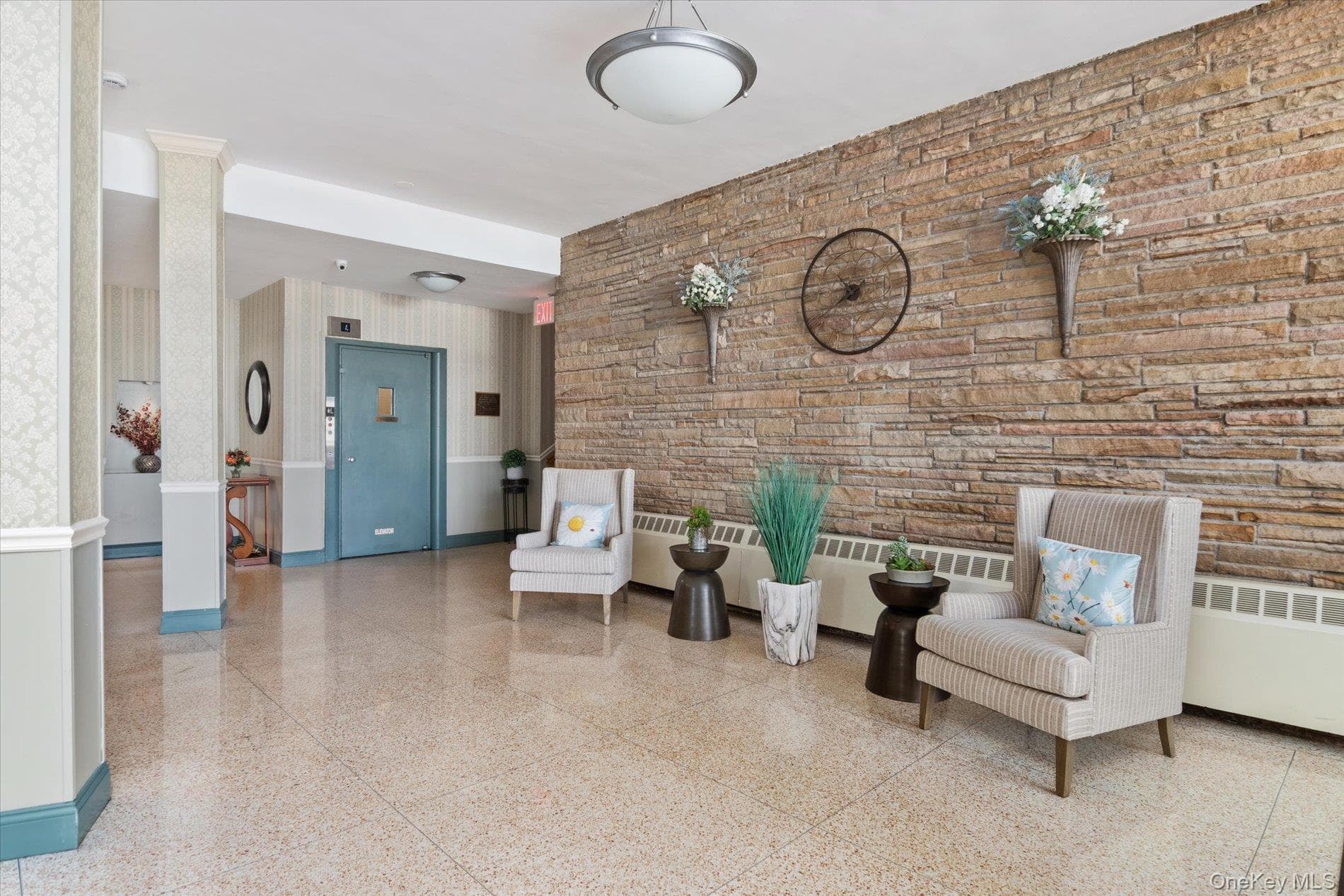 60 Hempstead Avenue Unit: 2C thumbnail 19