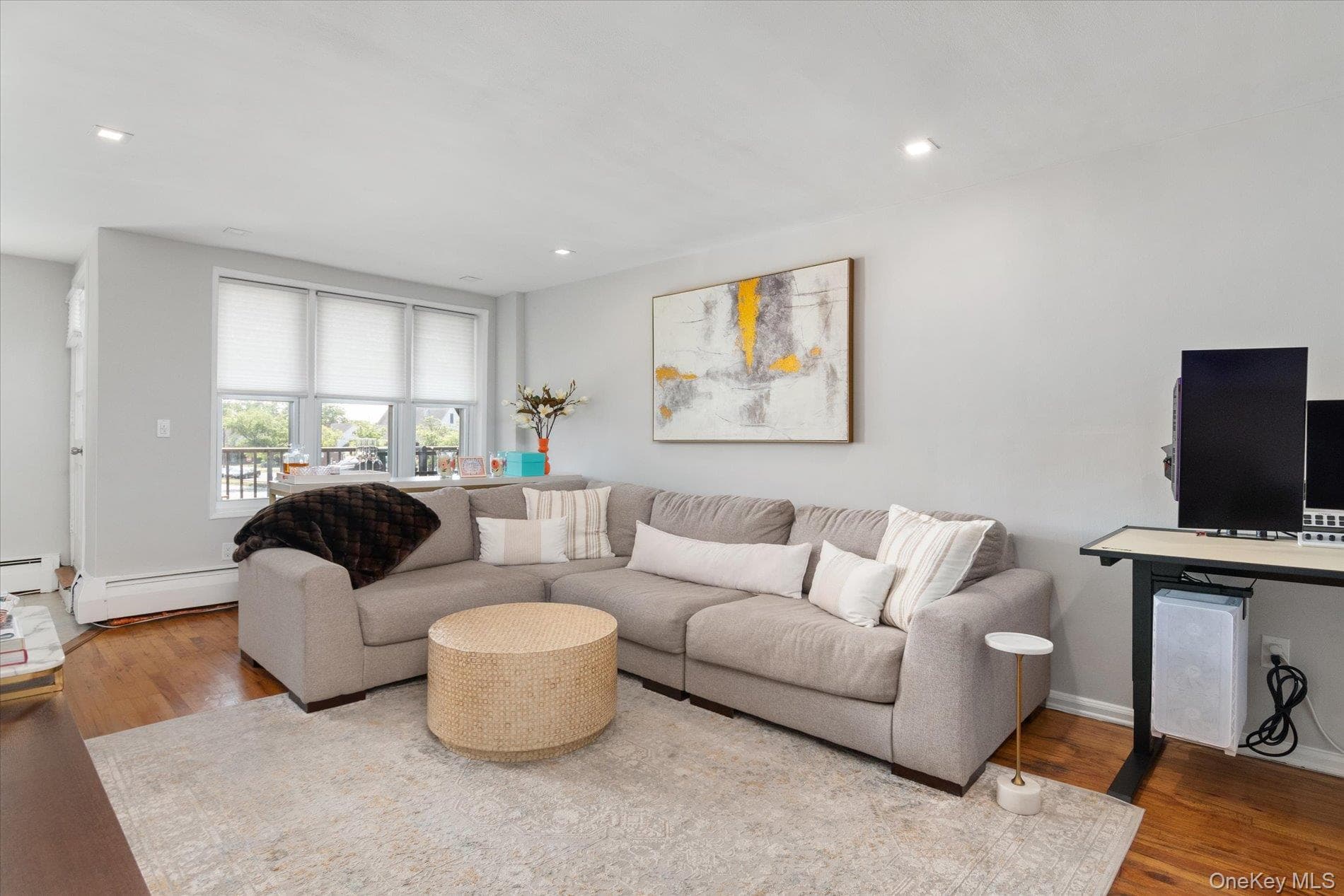 60 Hempstead Avenue Unit: 2C thumbnail 7