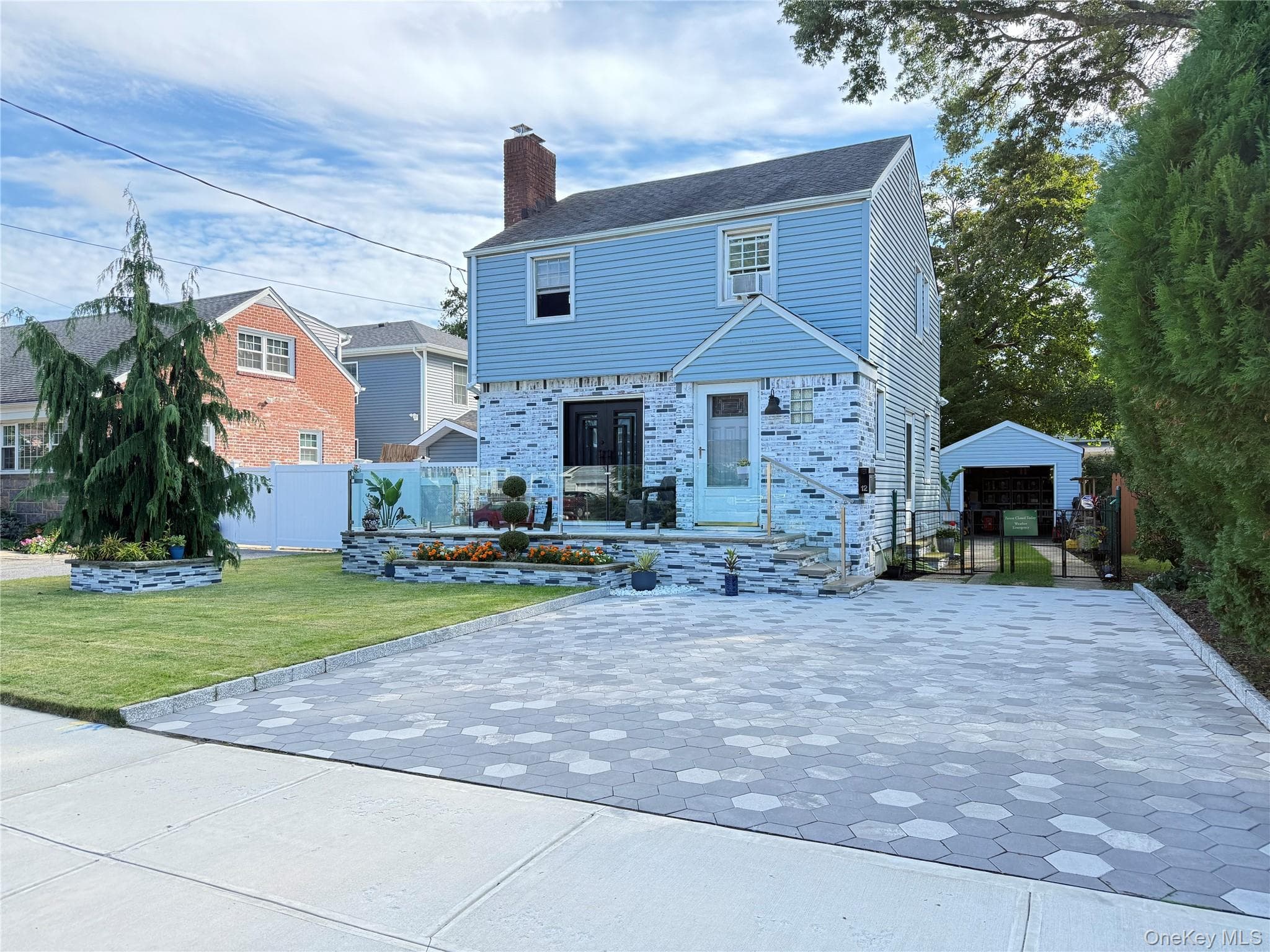12 Cottage Place thumbnail 3