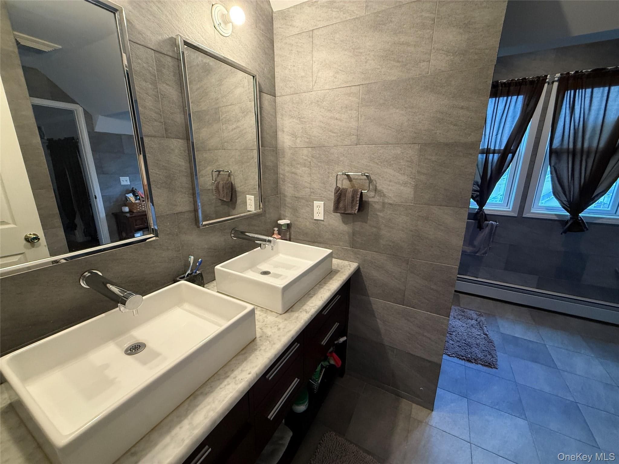 23 Swezey Place thumbnail 22