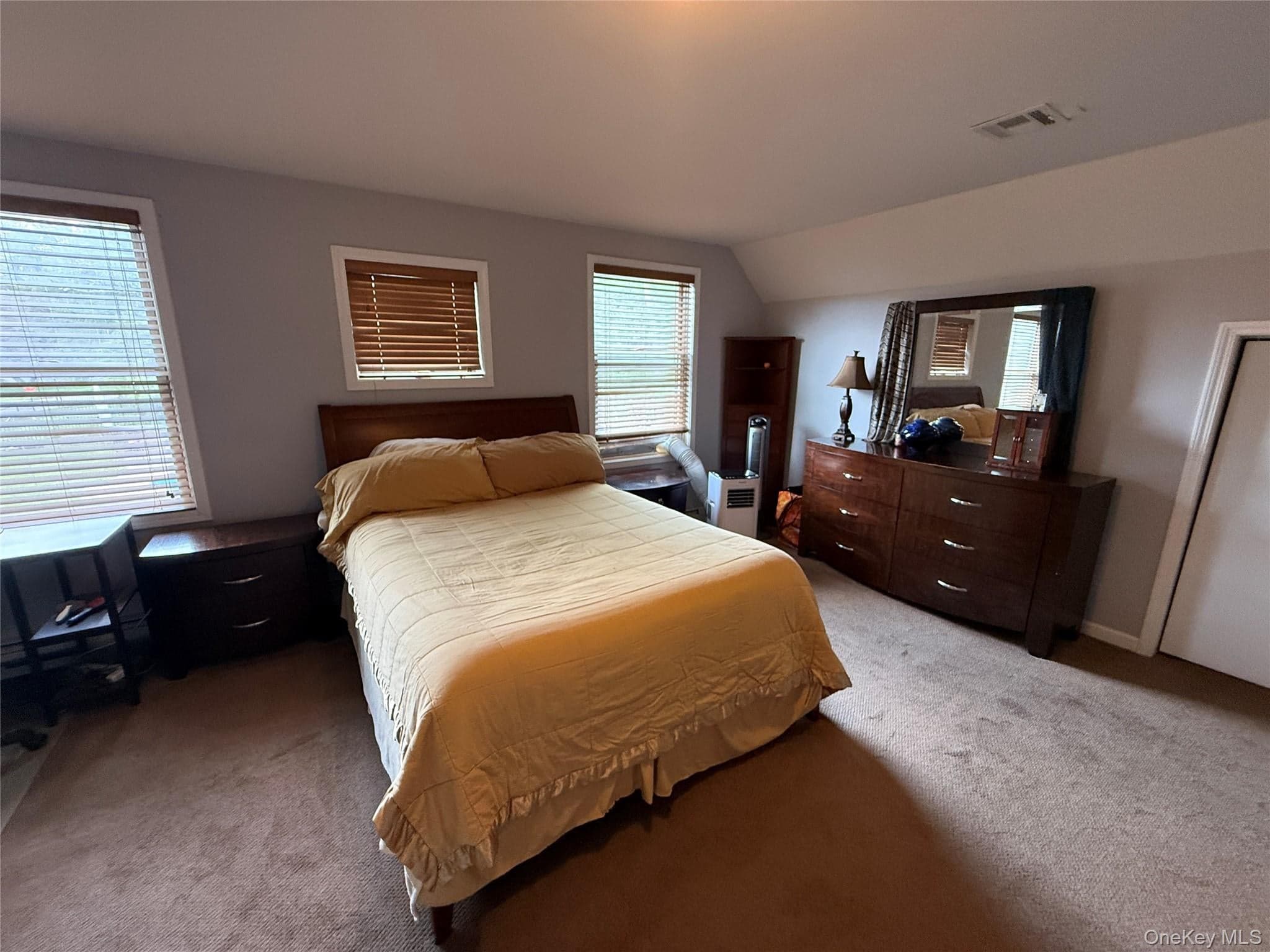 23 Swezey Place thumbnail 19