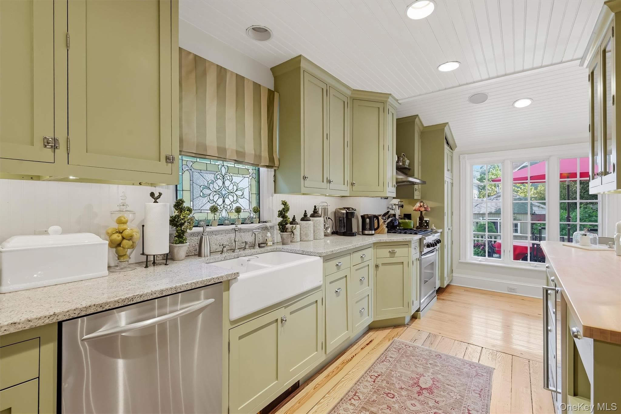 133 Cedar Hill Avenue thumbnail 17