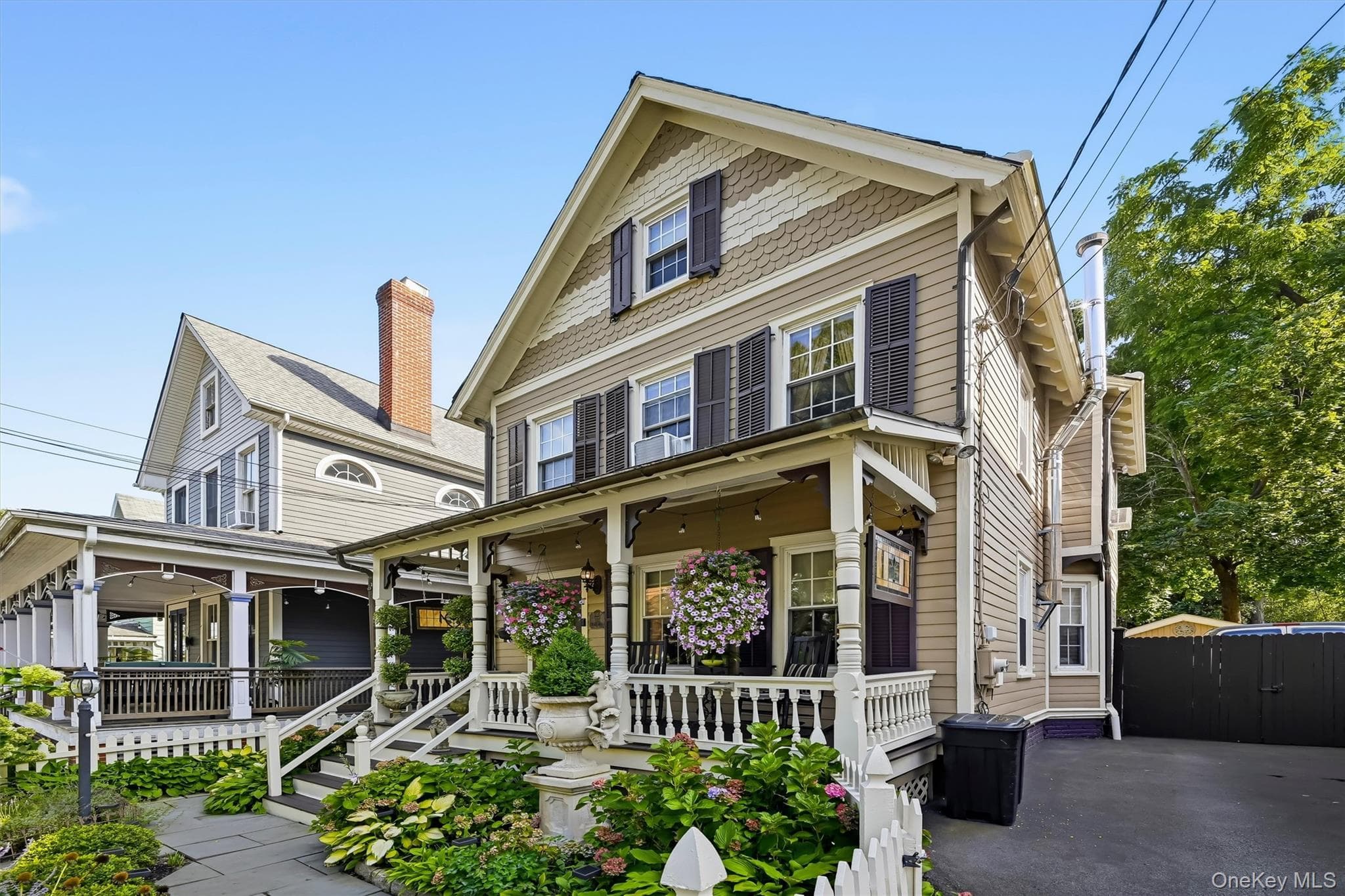 133 Cedar Hill Avenue thumbnail 3