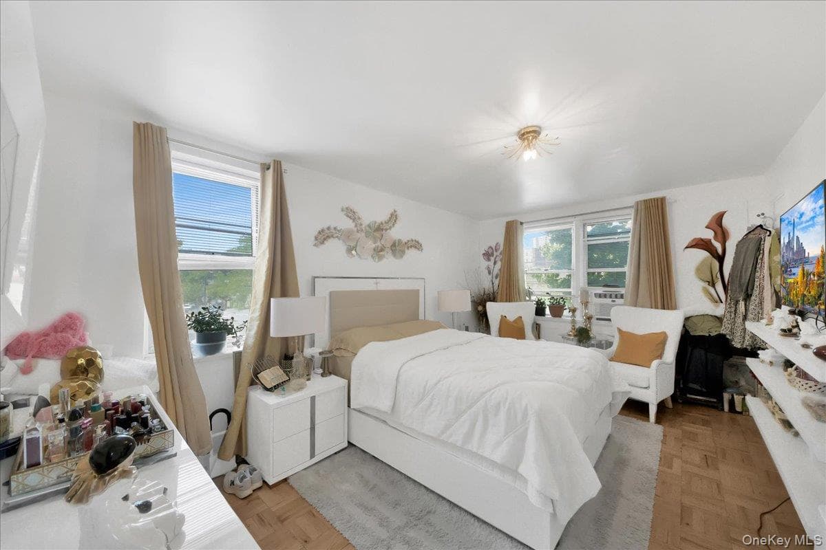 3512 Oxford Avenue Unit: 1C thumbnail 13
