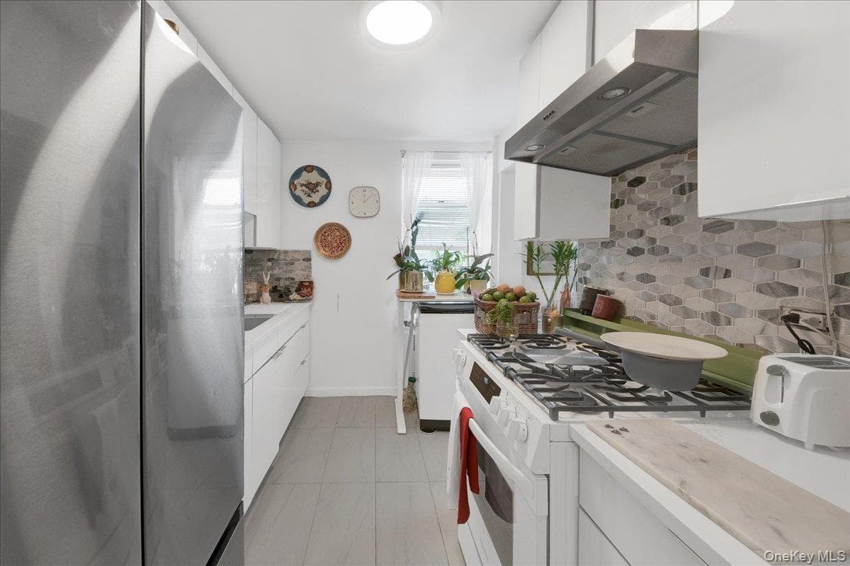 3512 Oxford Avenue Unit: 1C thumbnail 19