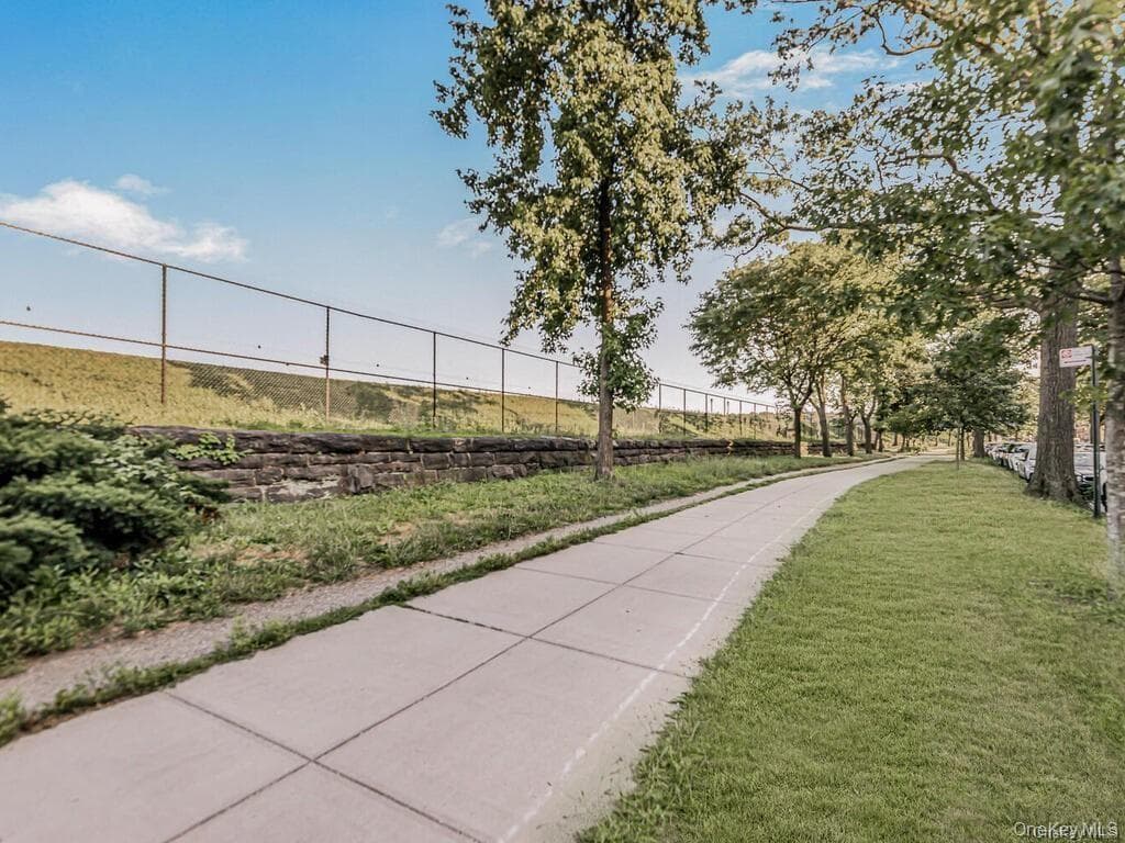3363 Sedgwick Avenue Unit: 4L thumbnail 20