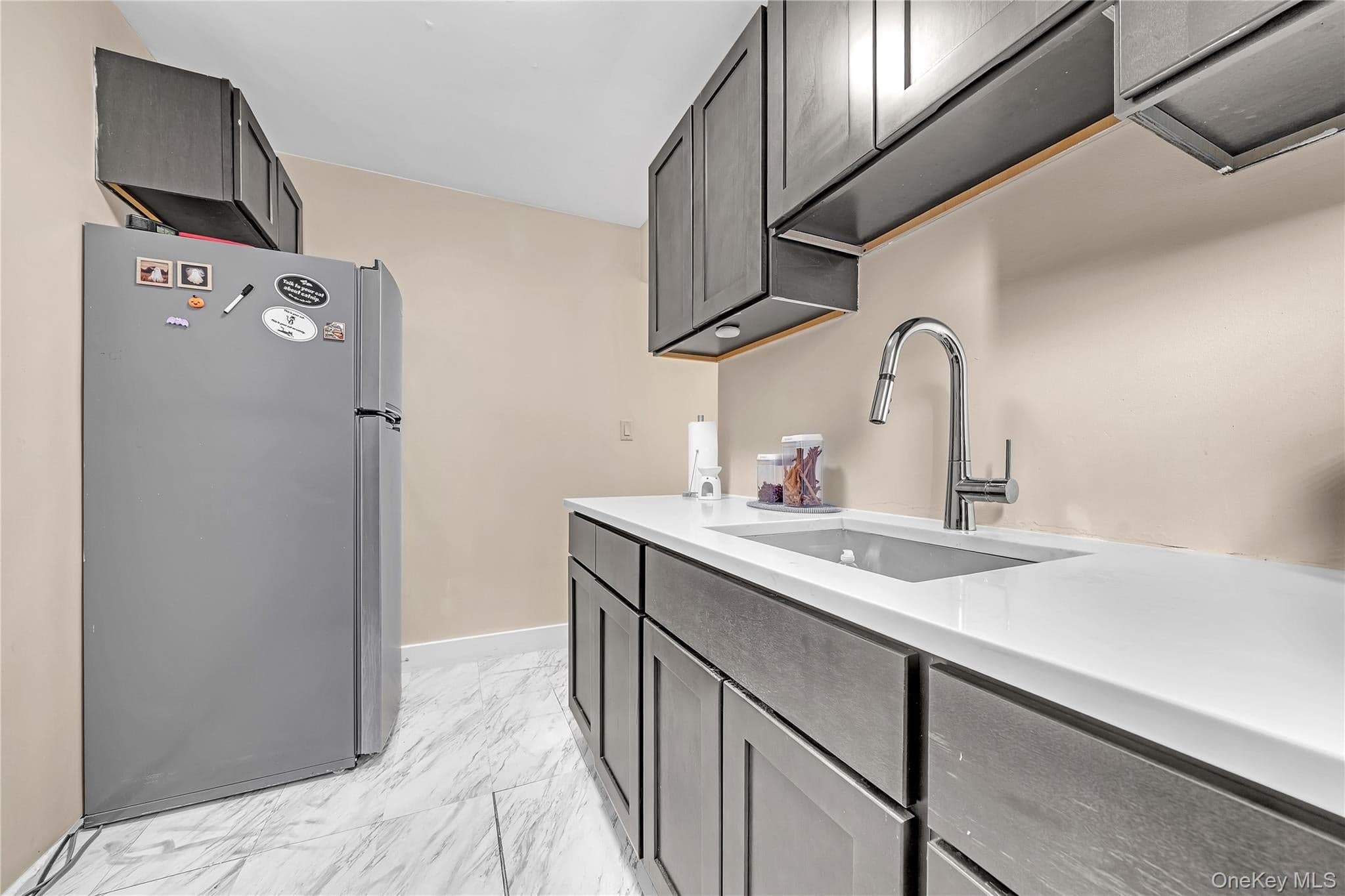 2830 Briggs Avenue Unit: 4F thumbnail 4