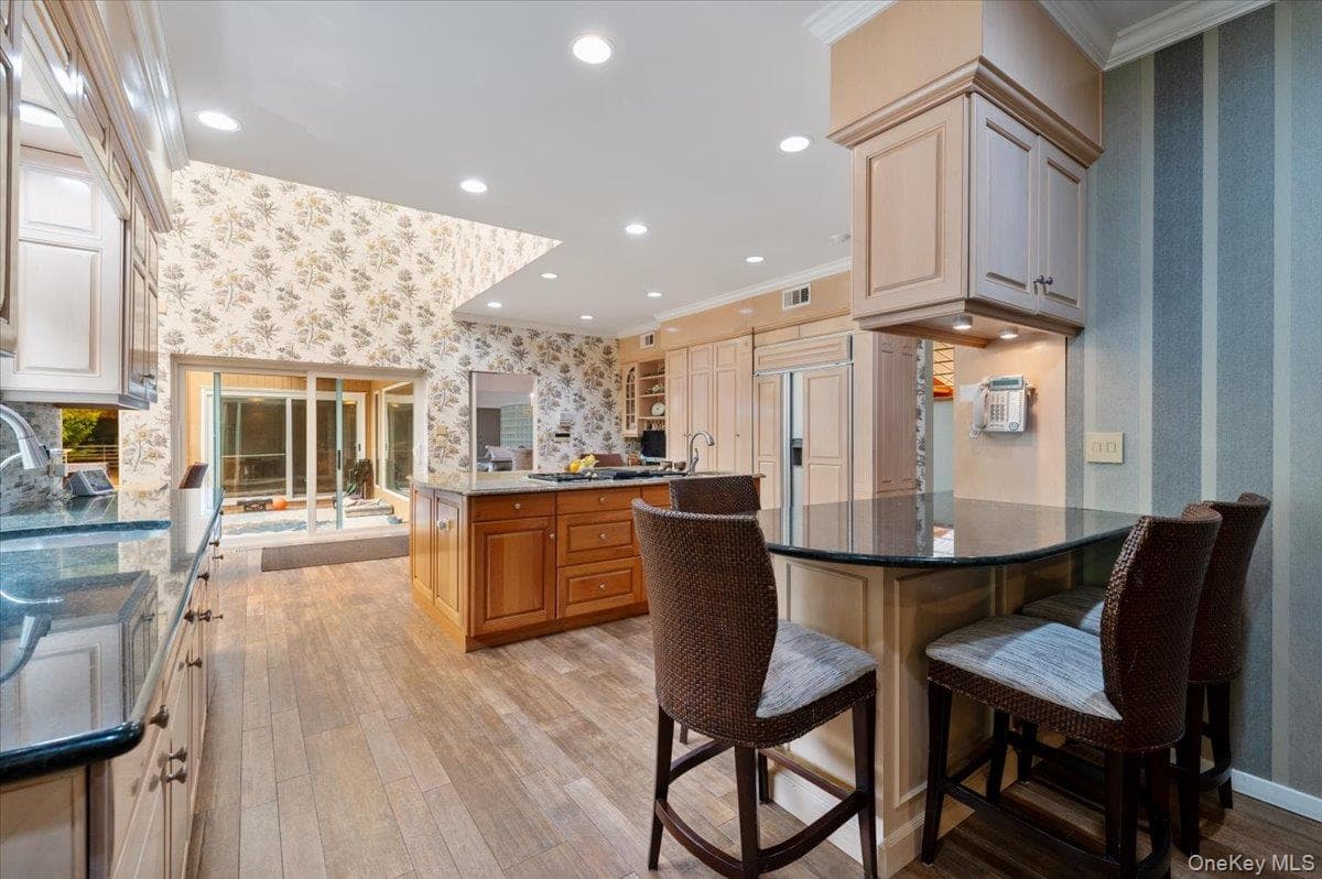 24 Emerson Road thumbnail 12
