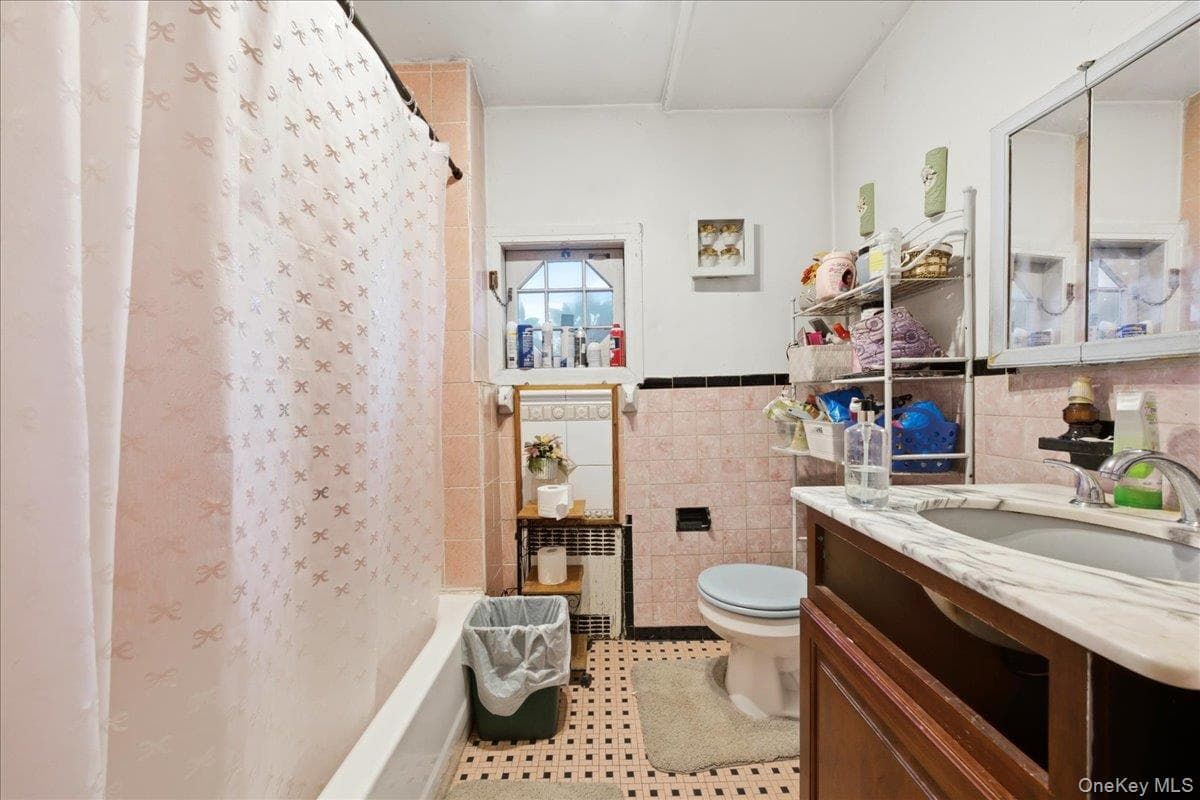 18 E 25th Street thumbnail 10