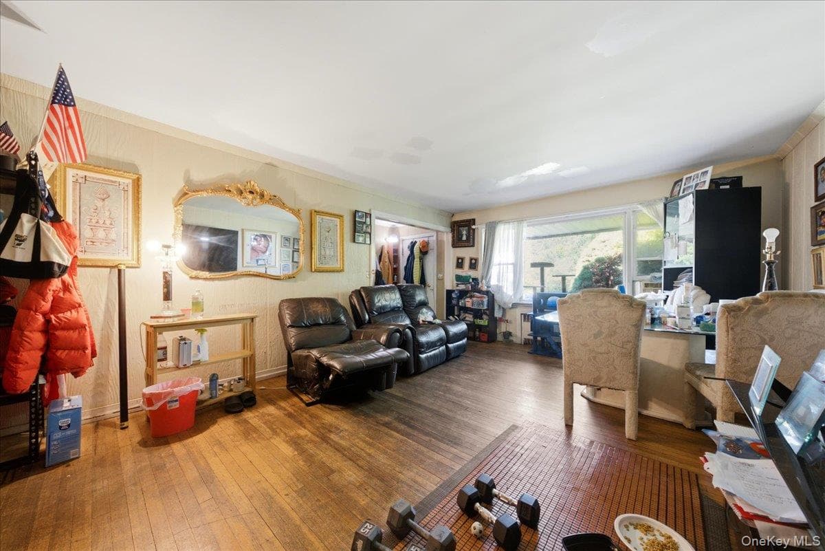 18 E 25th Street thumbnail 8