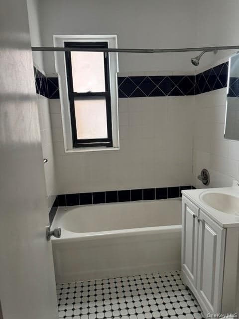 35-30 73rd Street Unit: 2B thumbnail 13