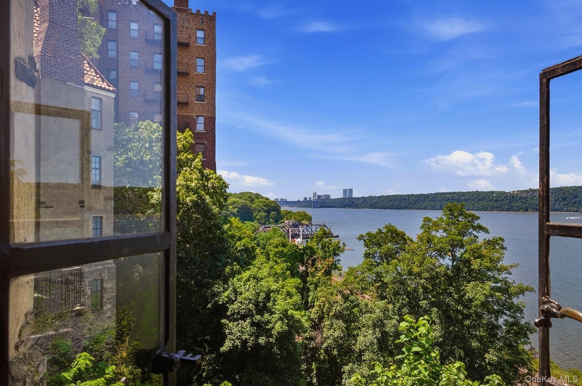 2501 Palisade Avenue Unit: C1 thumbnail 26