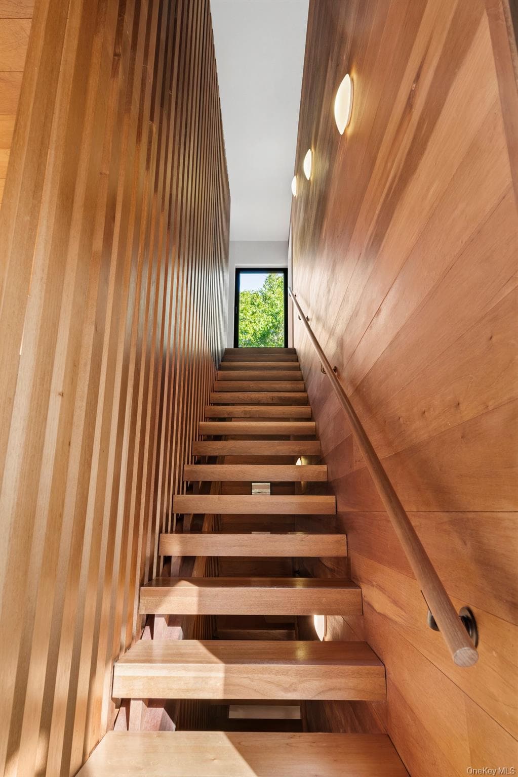 137 Great Hill Road thumbnail 20