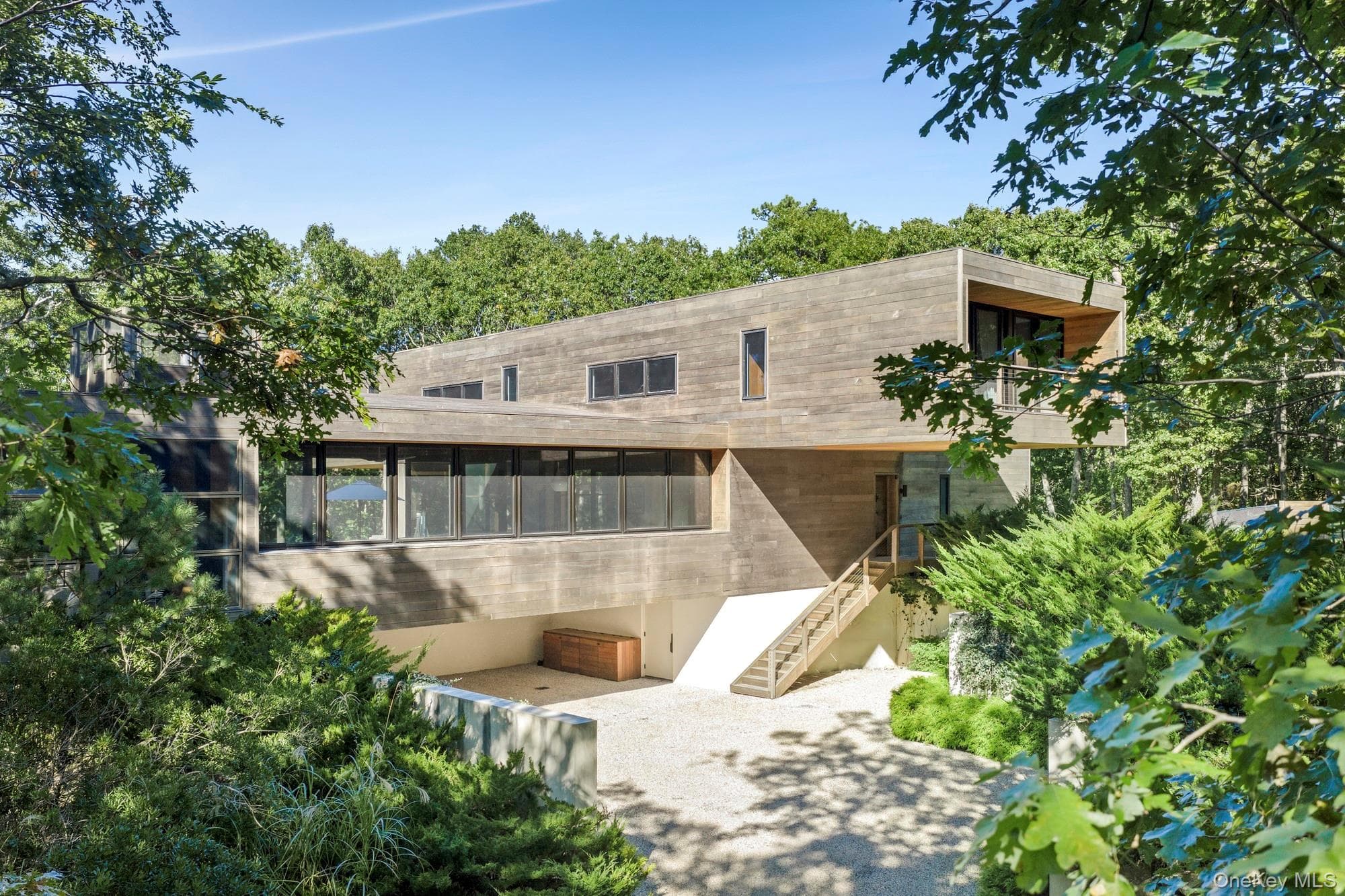137 Great Hill Road, Southampton