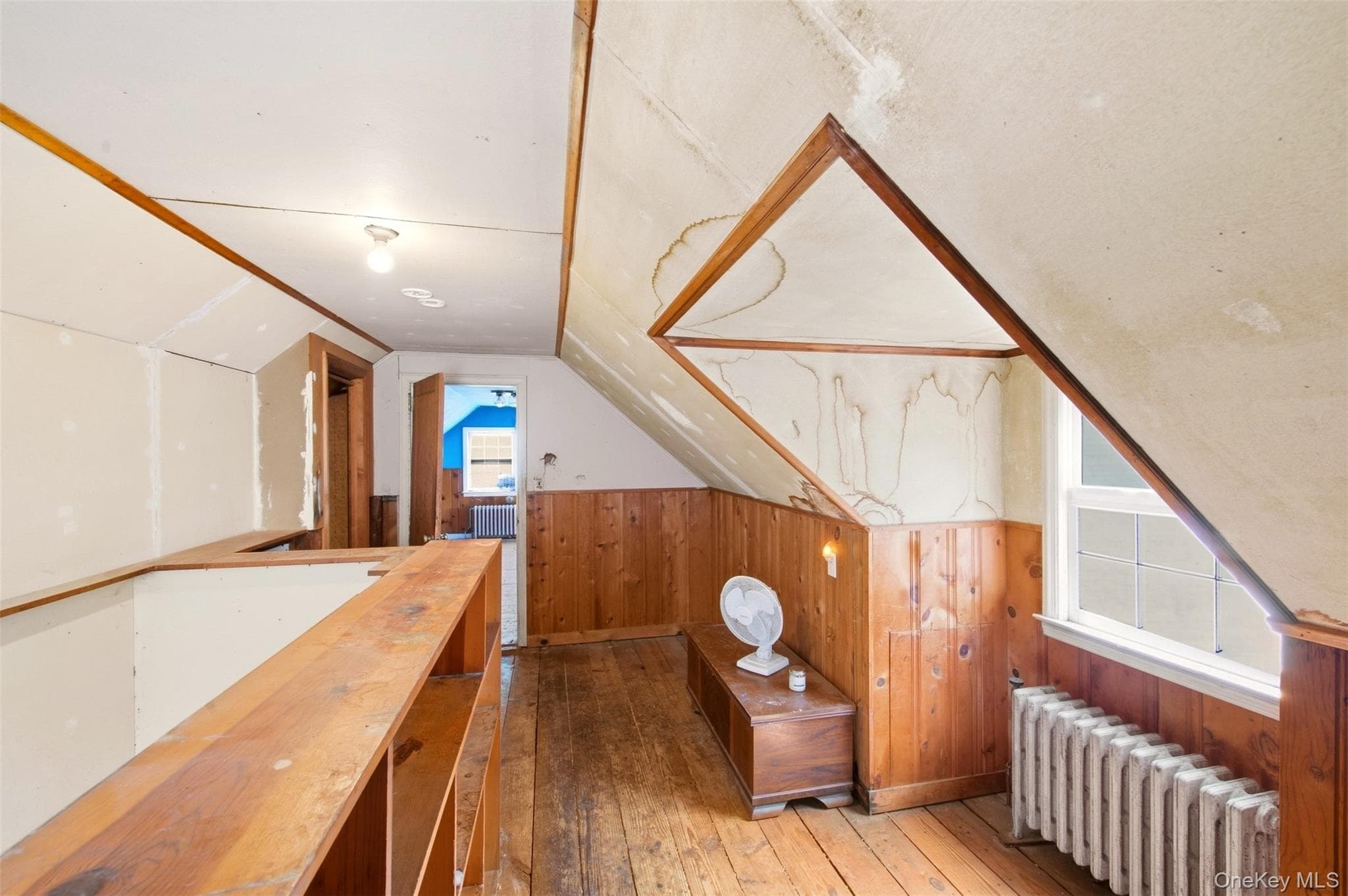 573 Grove Place thumbnail 13