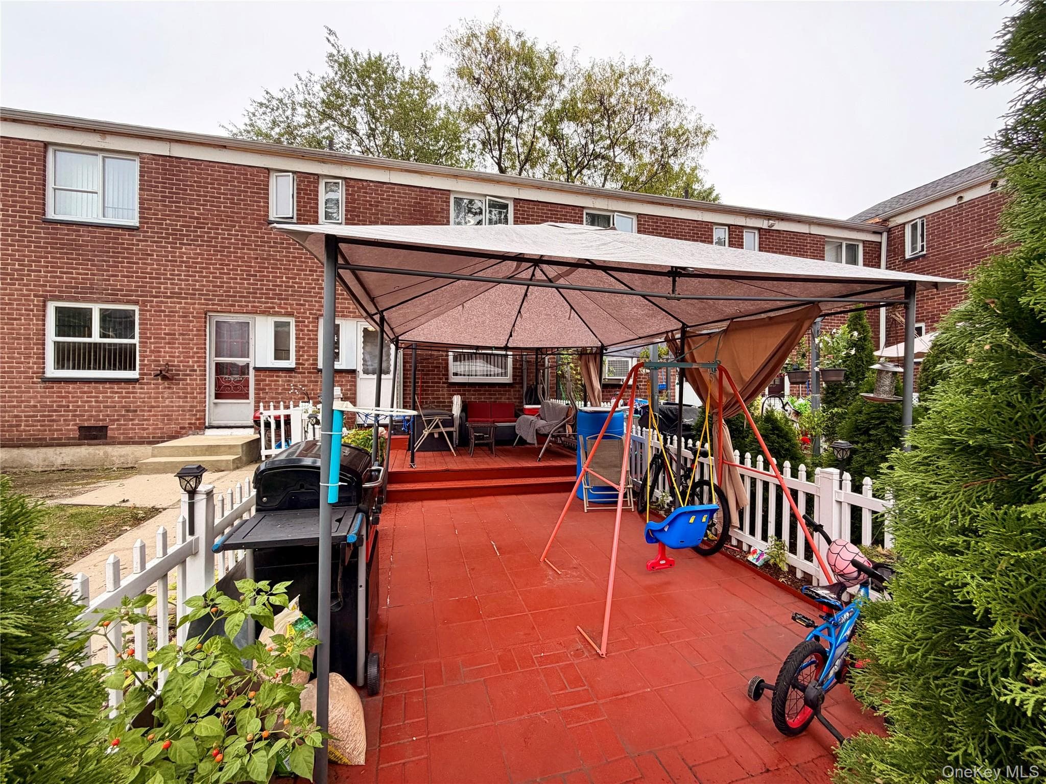 225-09 88th Avenue Unit: 415 thumbnail 16