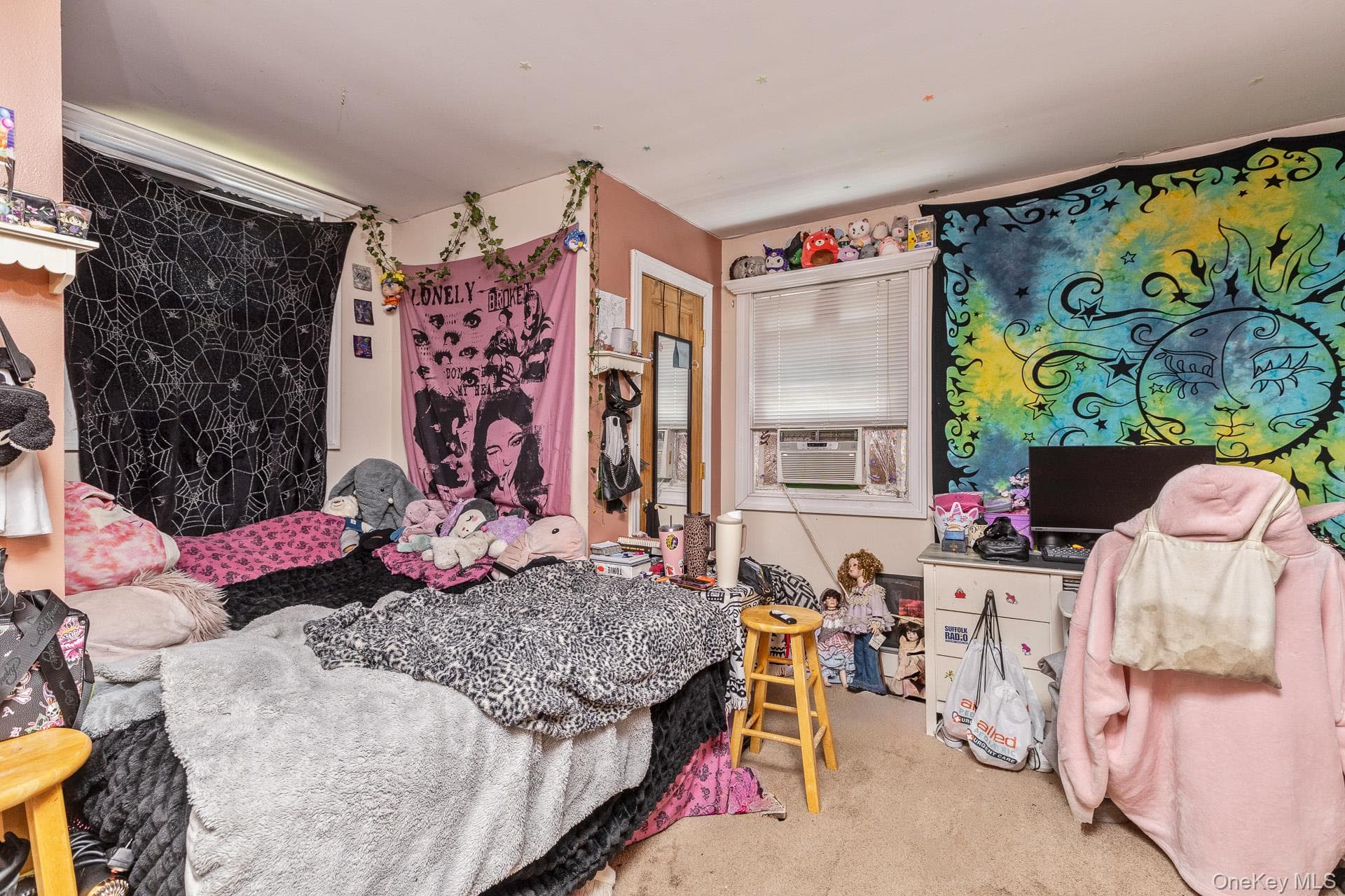 312 Peconic Avenue thumbnail 15