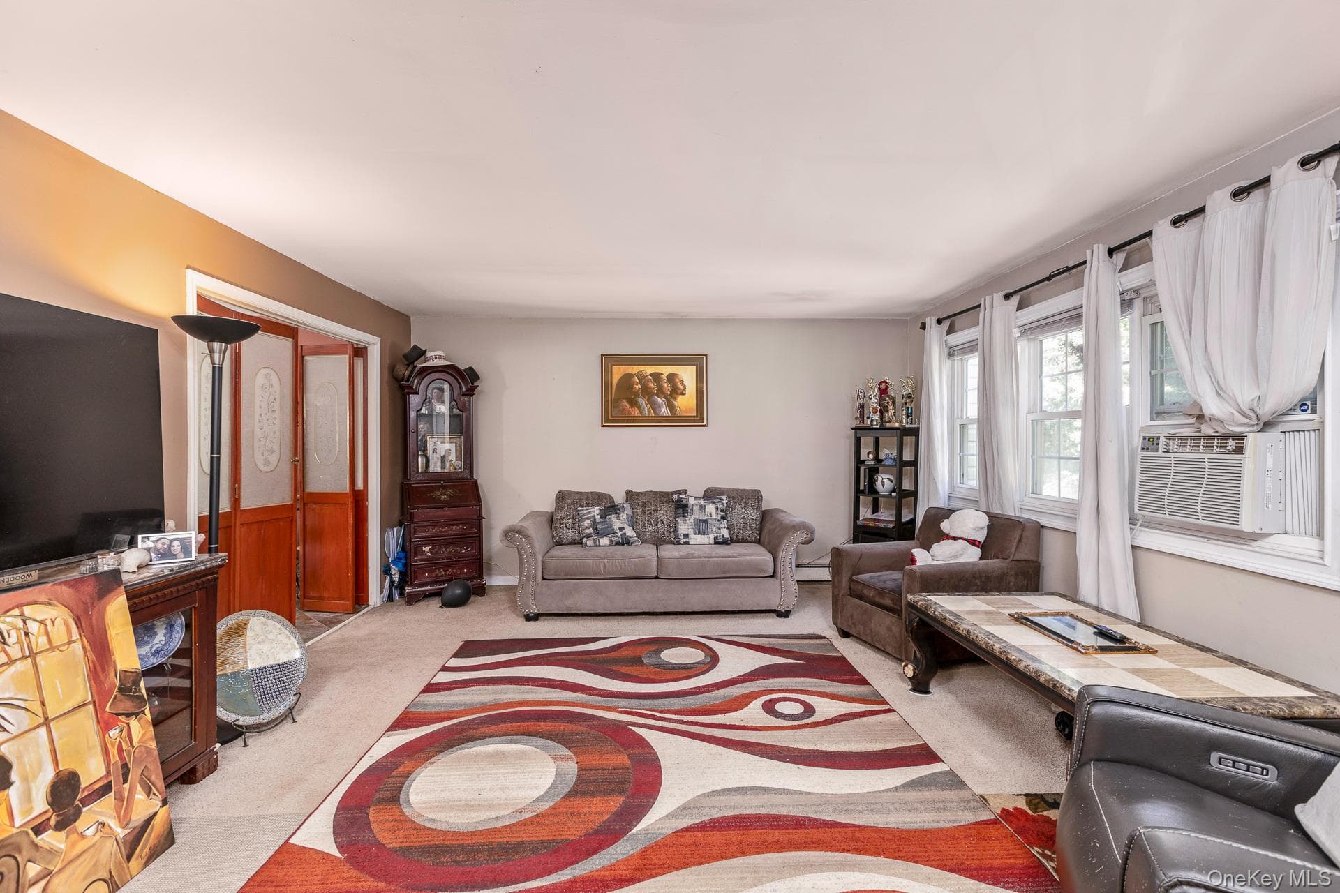 312 Peconic Avenue thumbnail 4