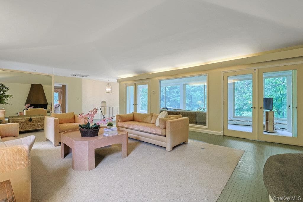 115 Whippoorwill Road thumbnail 9