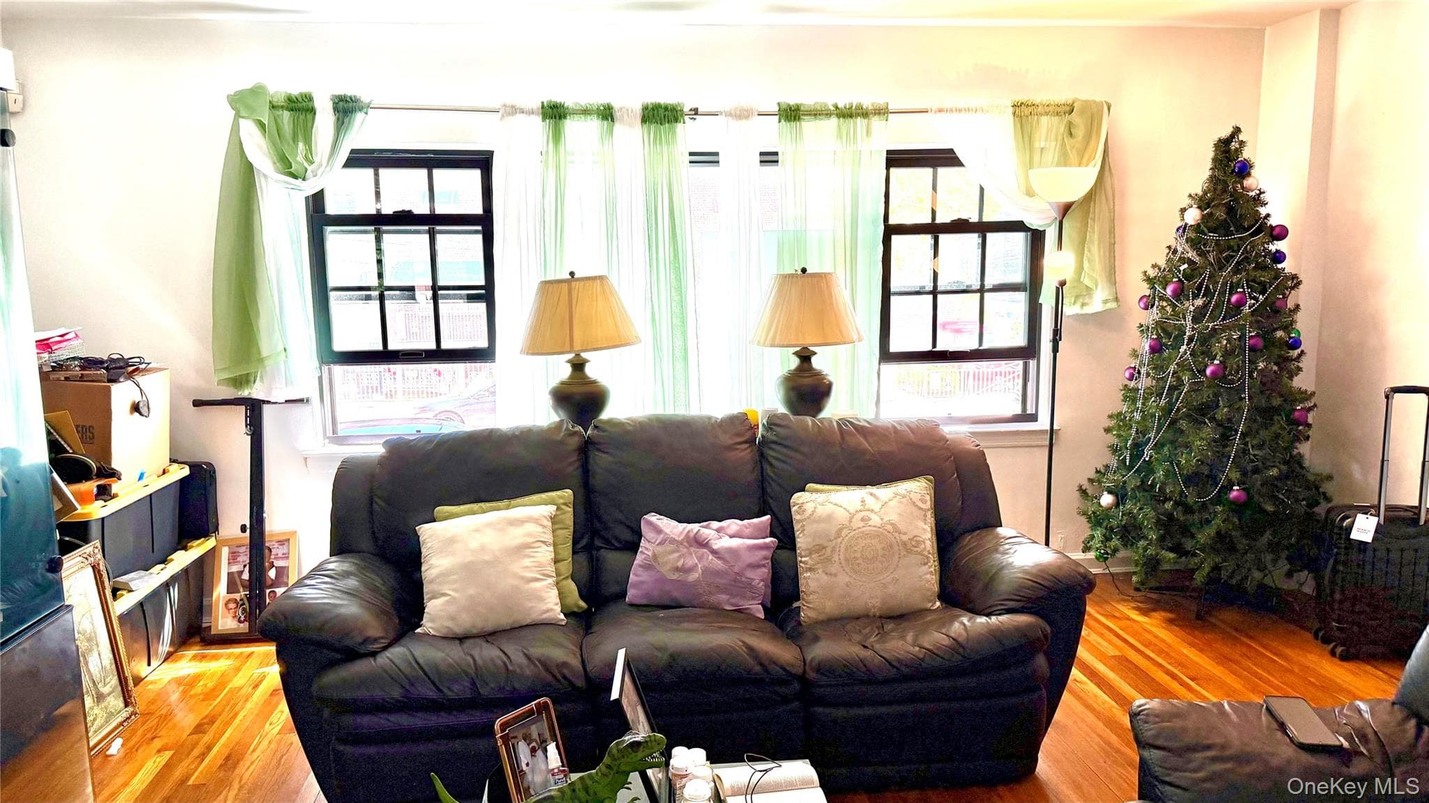 3207 Pearsall Avenue thumbnail 7