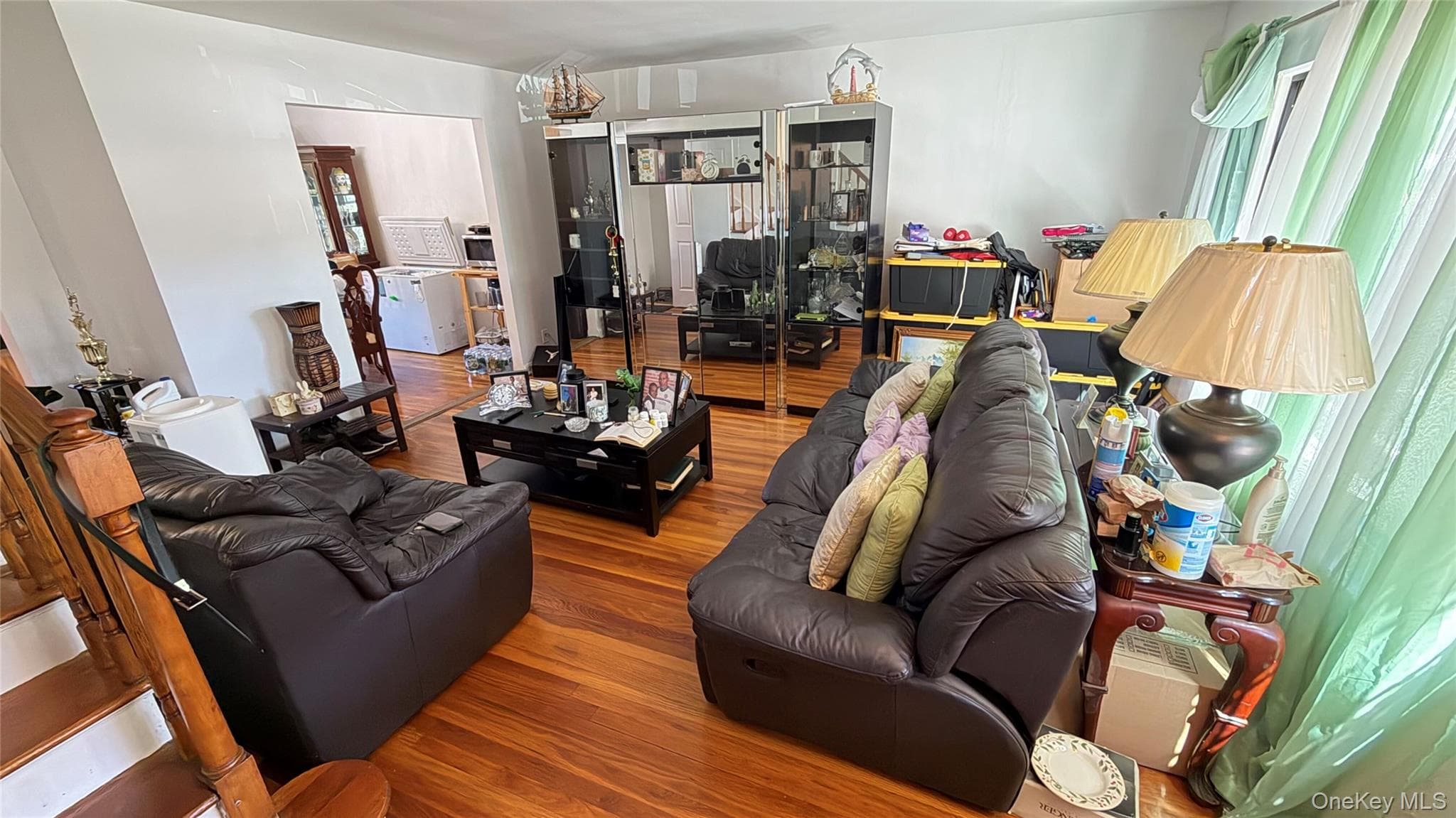 3207 Pearsall Avenue thumbnail 6