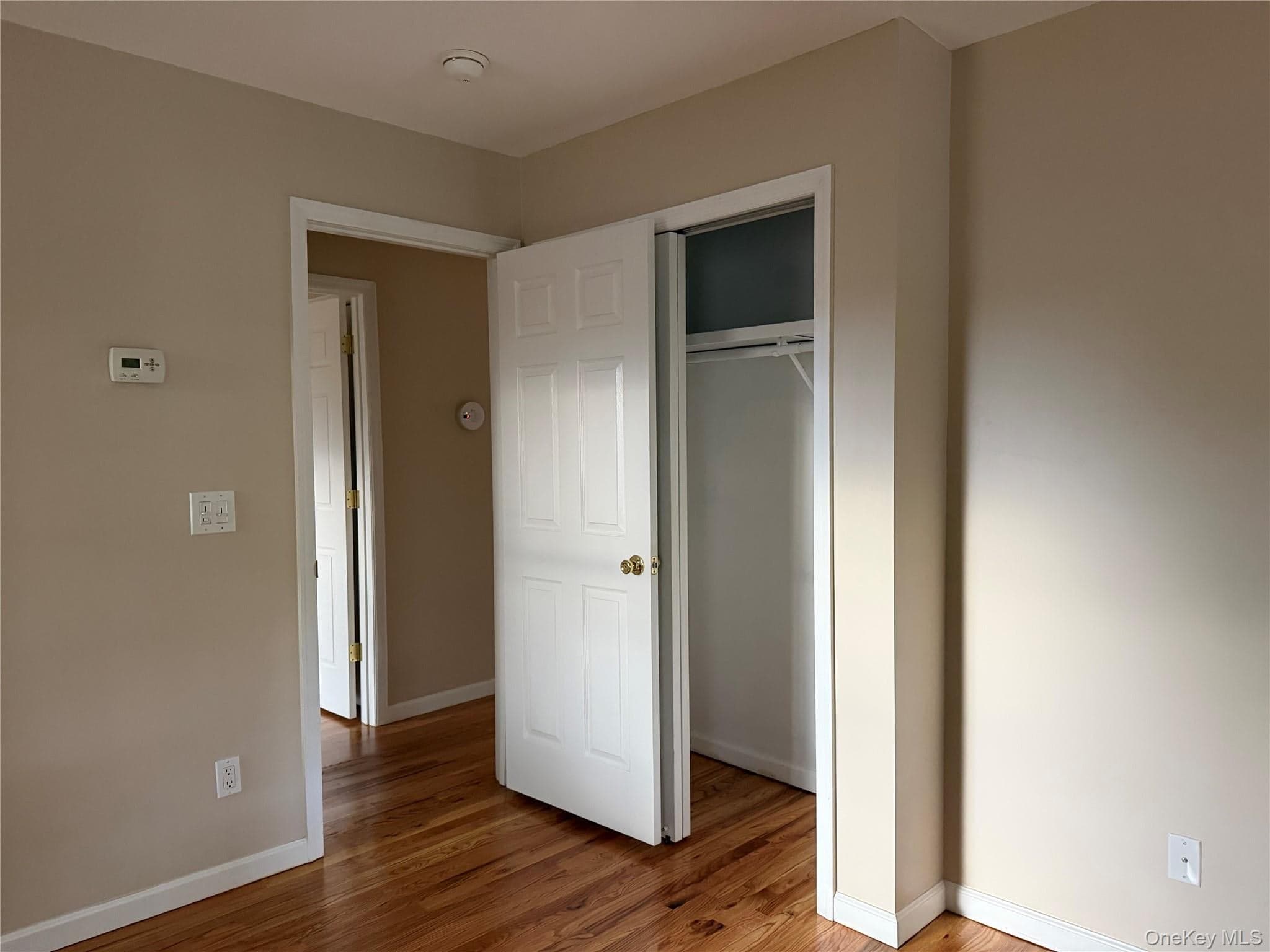 6 Concord Avenue thumbnail 17