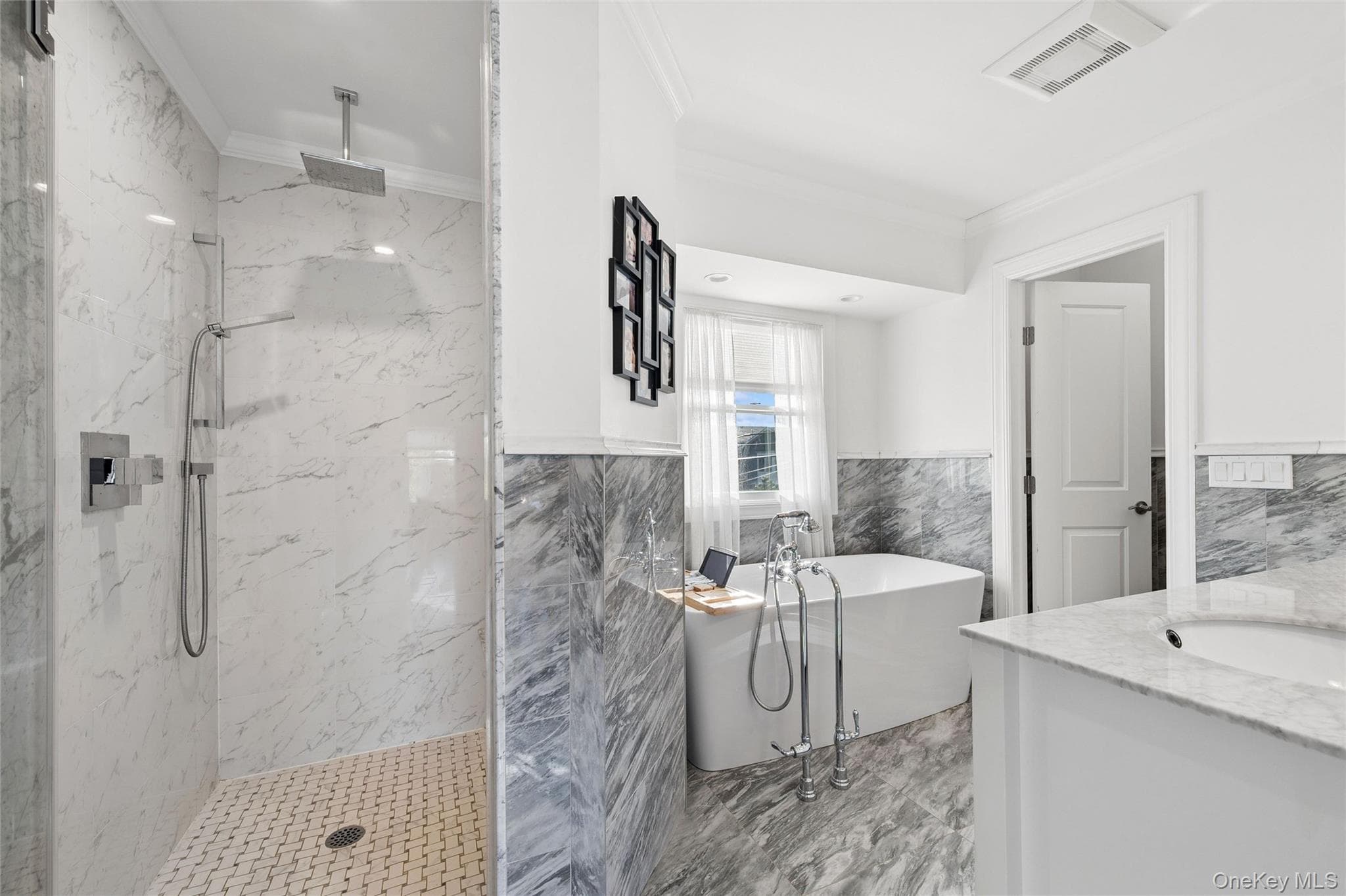 120 Mayhew Avenue thumbnail 15
