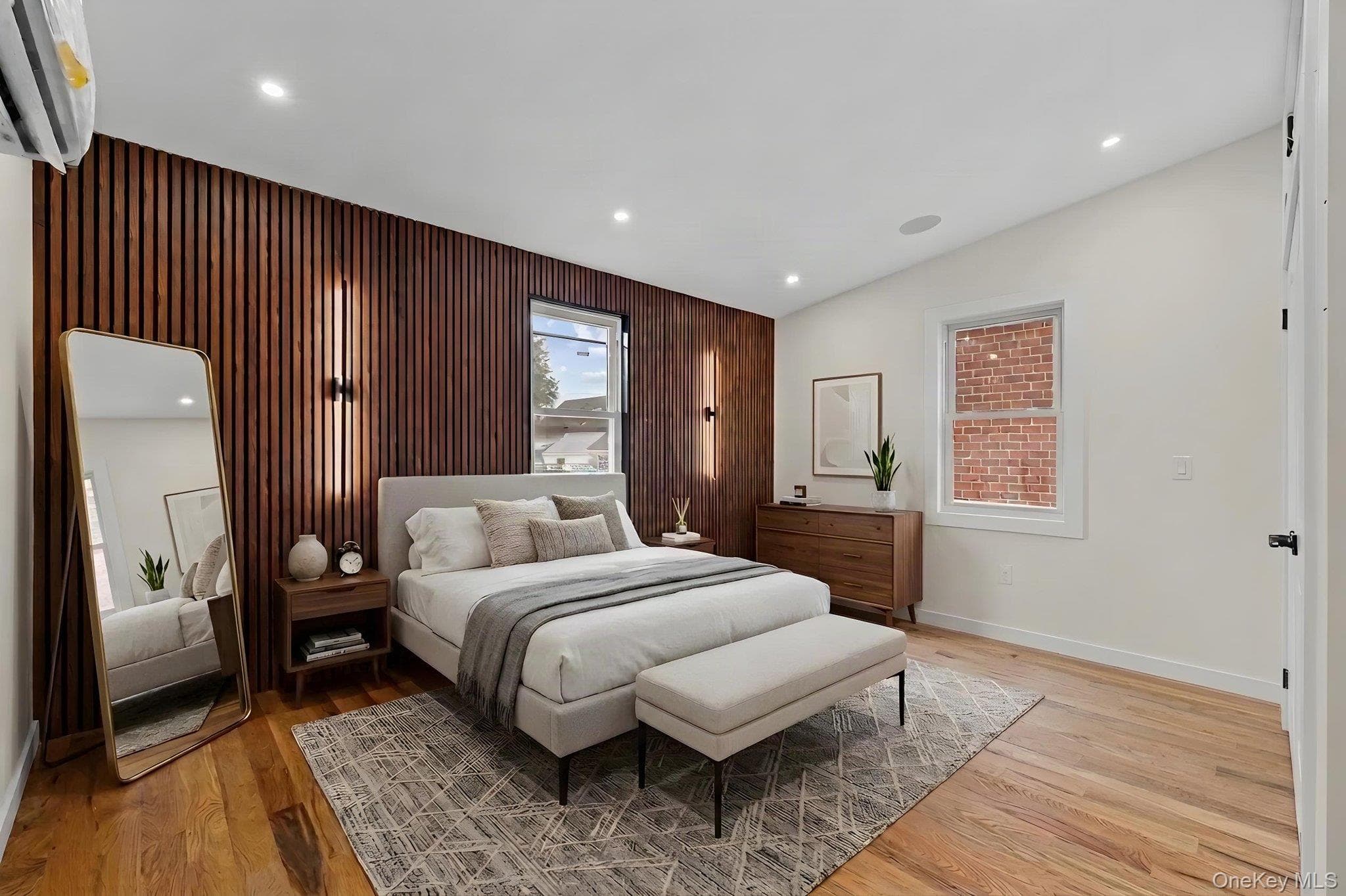 18704 Williamson Avenue thumbnail 6