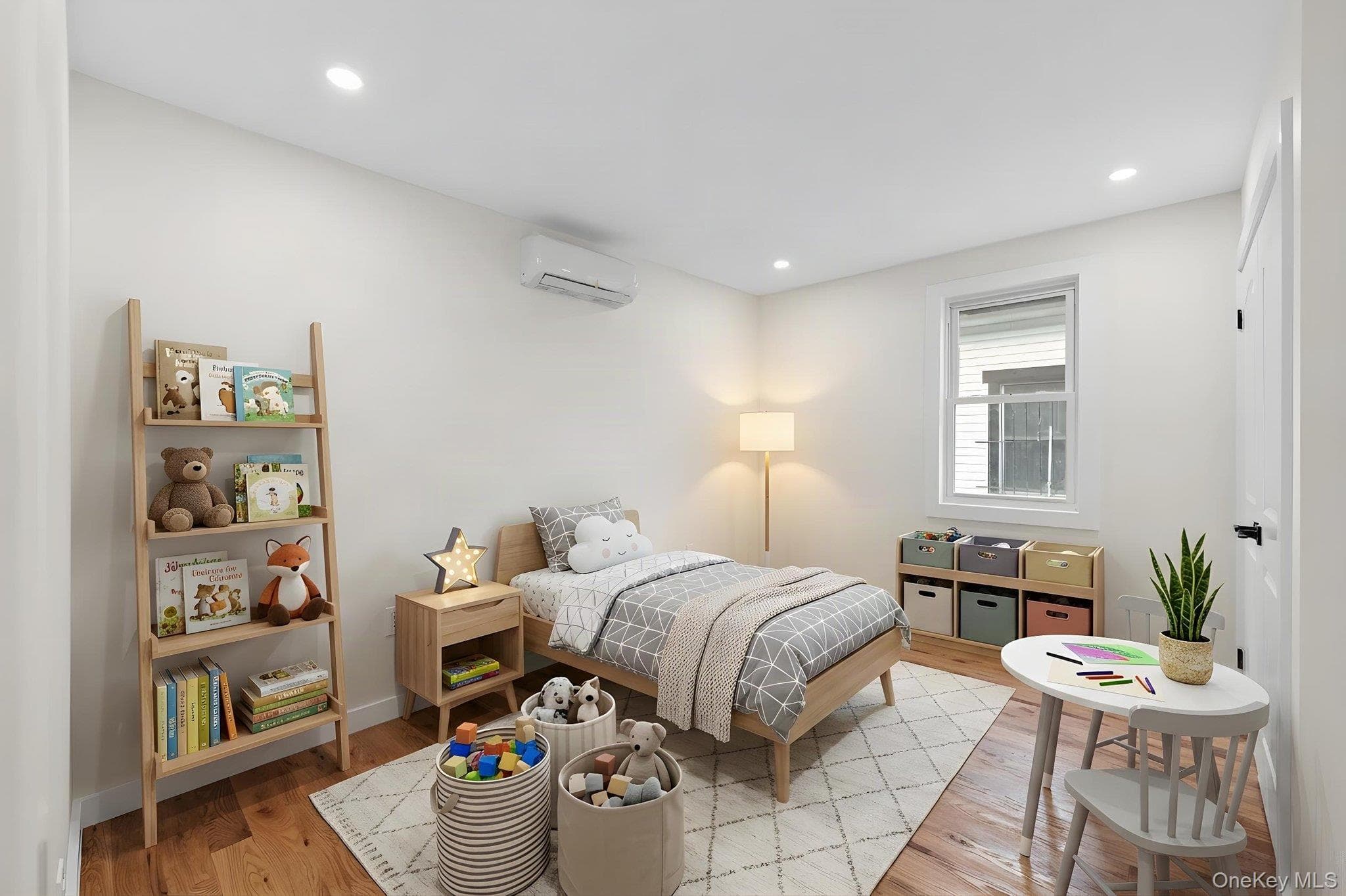 18704 Williamson Avenue thumbnail 10
