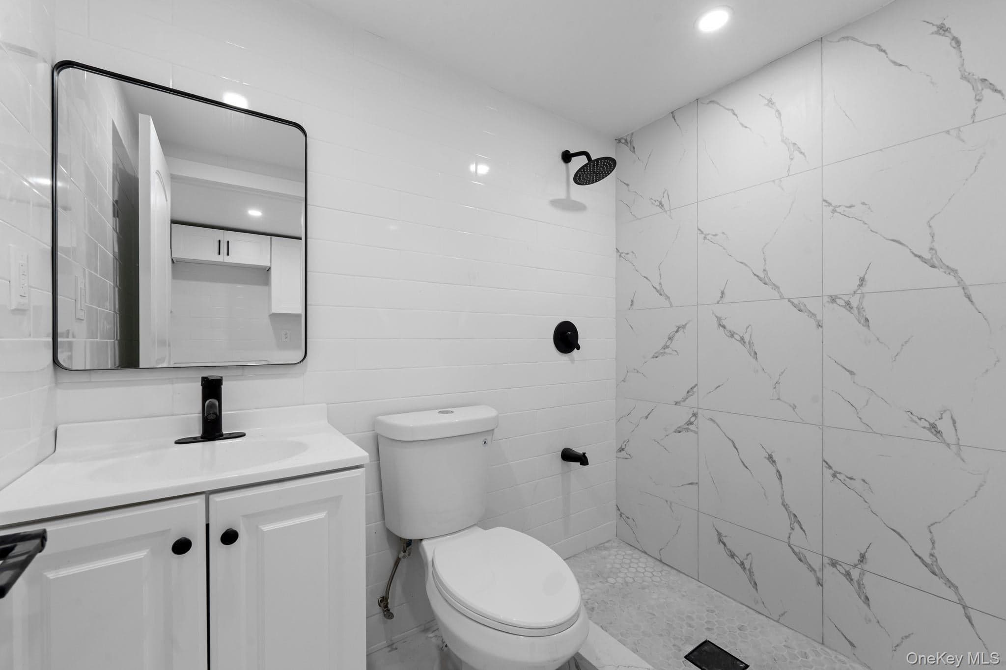 18704 Williamson Avenue thumbnail 12